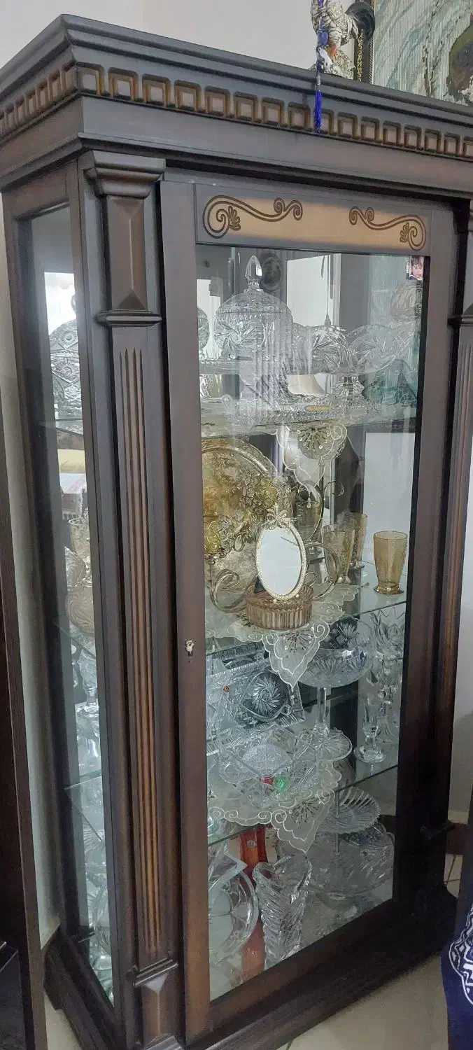 ویترین شیشه ای|بوفه، ویترین، کنسول|رشت, رودبارتان|دیوار