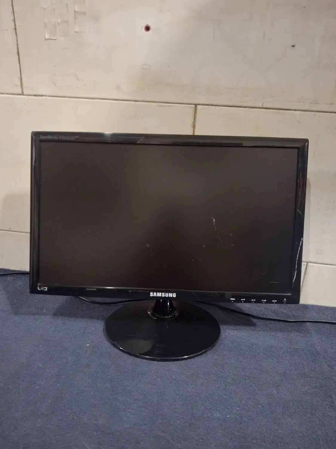 مانیتور سامسونگ 20|قطعات و لوازم جانبی رایانه|تهران, عبدل‌آباد|دیوار