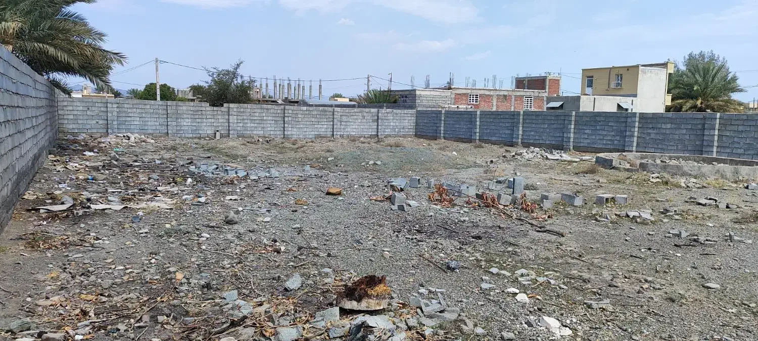 ۸۰۰ متر زمین تجاری مسکونی قلعه|فروش زمین و ملک کلنگی|منوجان, |دیوار