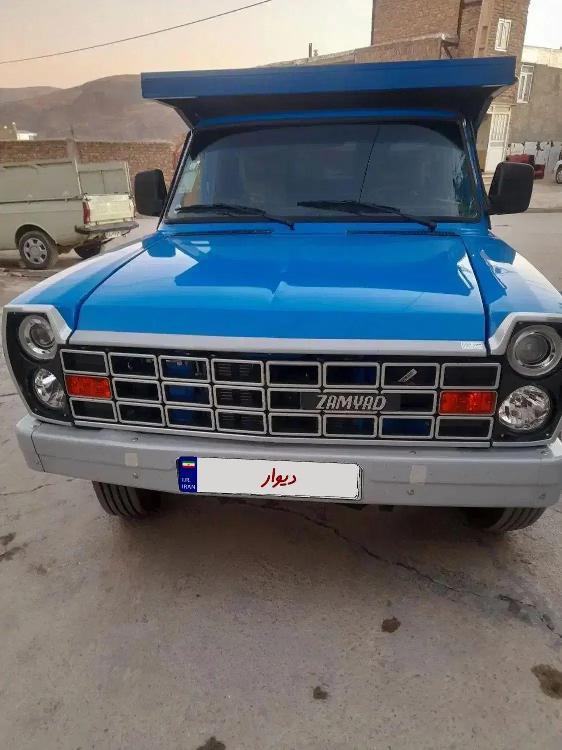 نیسان تک سوز مدل ۱۴۰۴ آپشنال رادیال|خودرو سواری و وانت|نورآباد, |دیوار