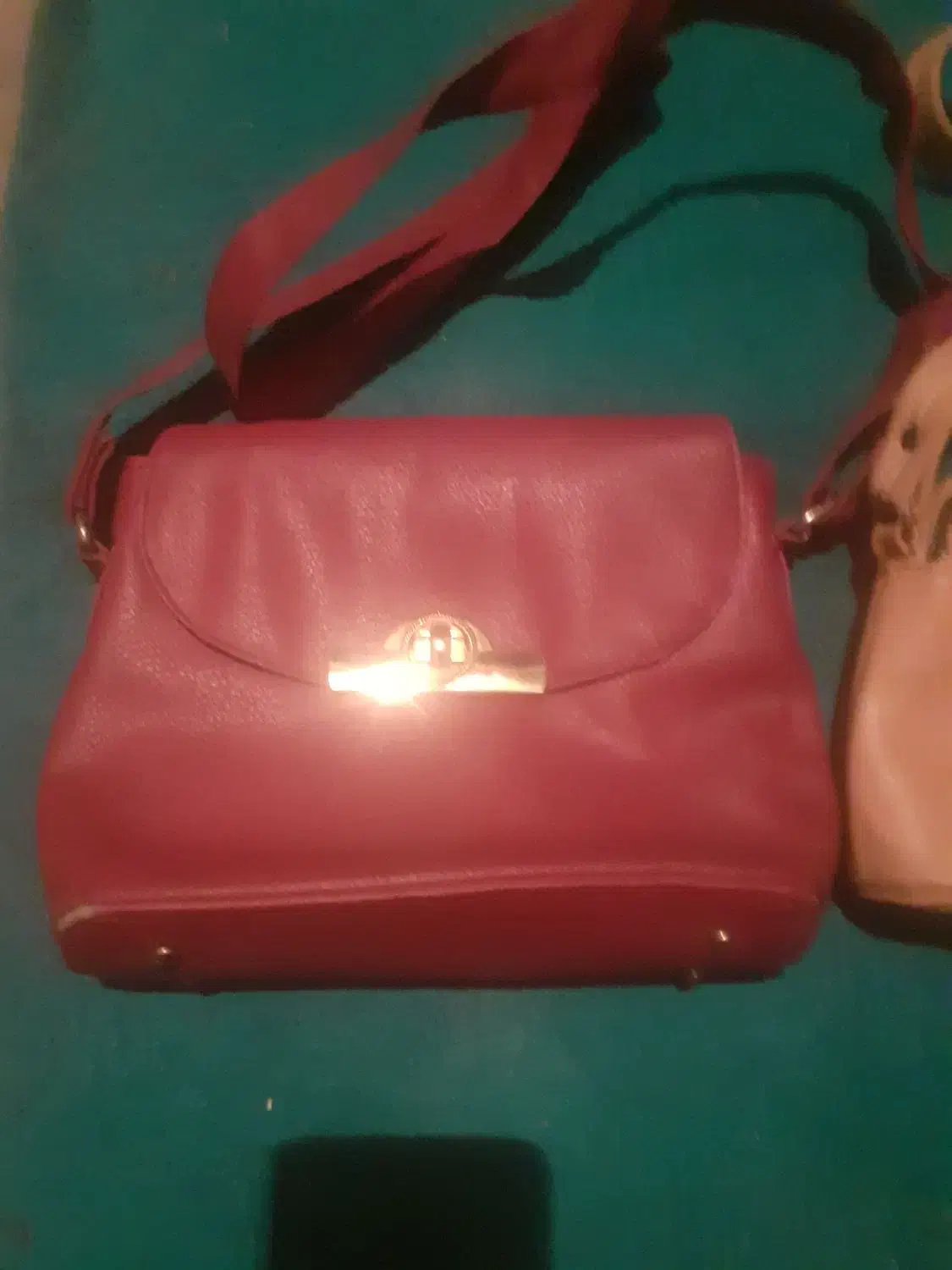 کیف زنانه|کیف، کفش، کمربند|قروه, |دیوار