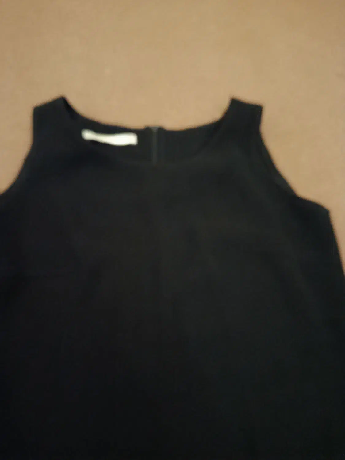 سارافون و کت|لباس|مشهد, عبادی|دیوار