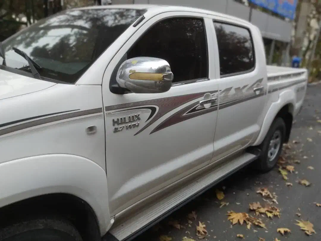 هایلوکس 2011|خودرو سواری و وانت|تهران, جنتآباد مرکزی|دیوار