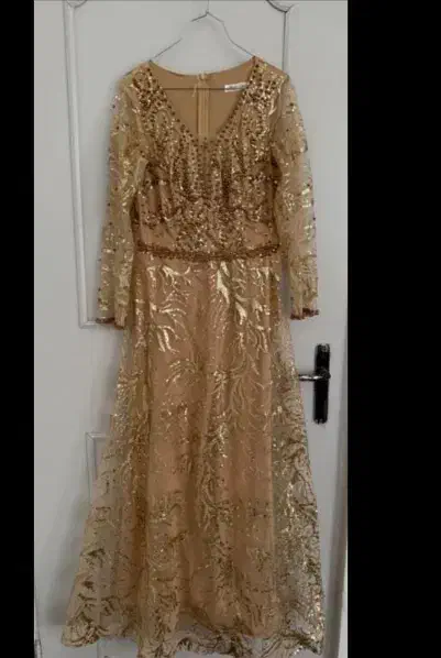 پیرهن مجلسی|لباس|رومشکان, |دیوار