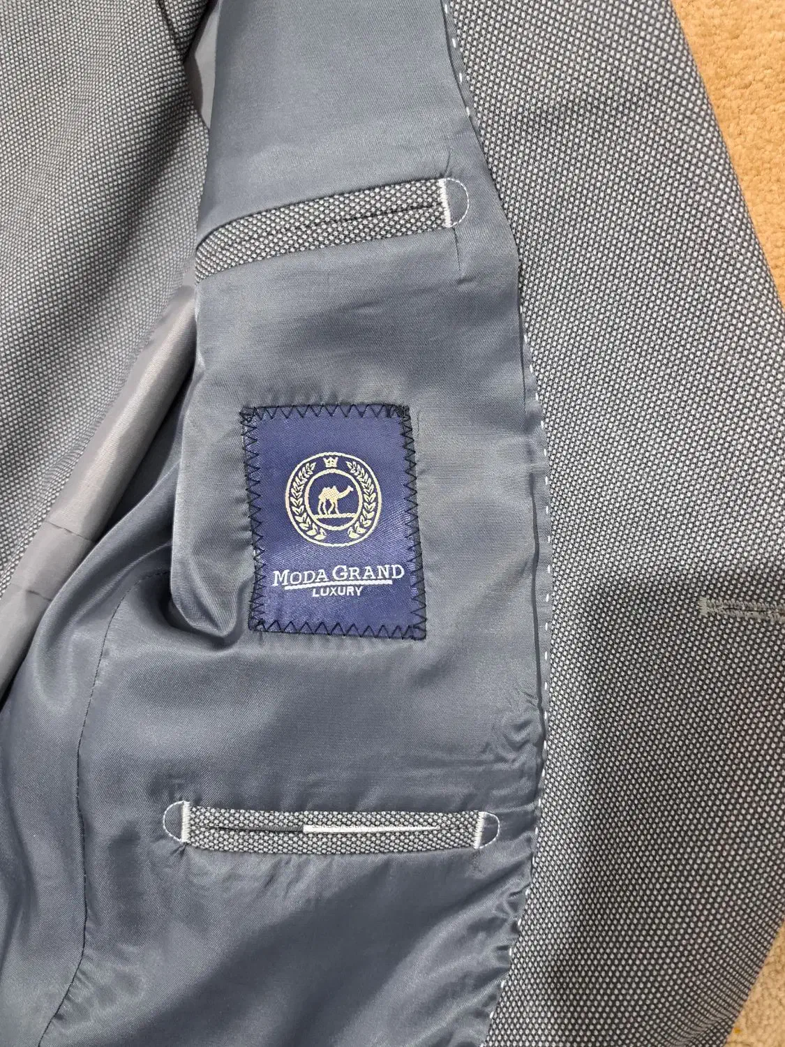 کت شلوار|لباس|کرمان, |دیوار