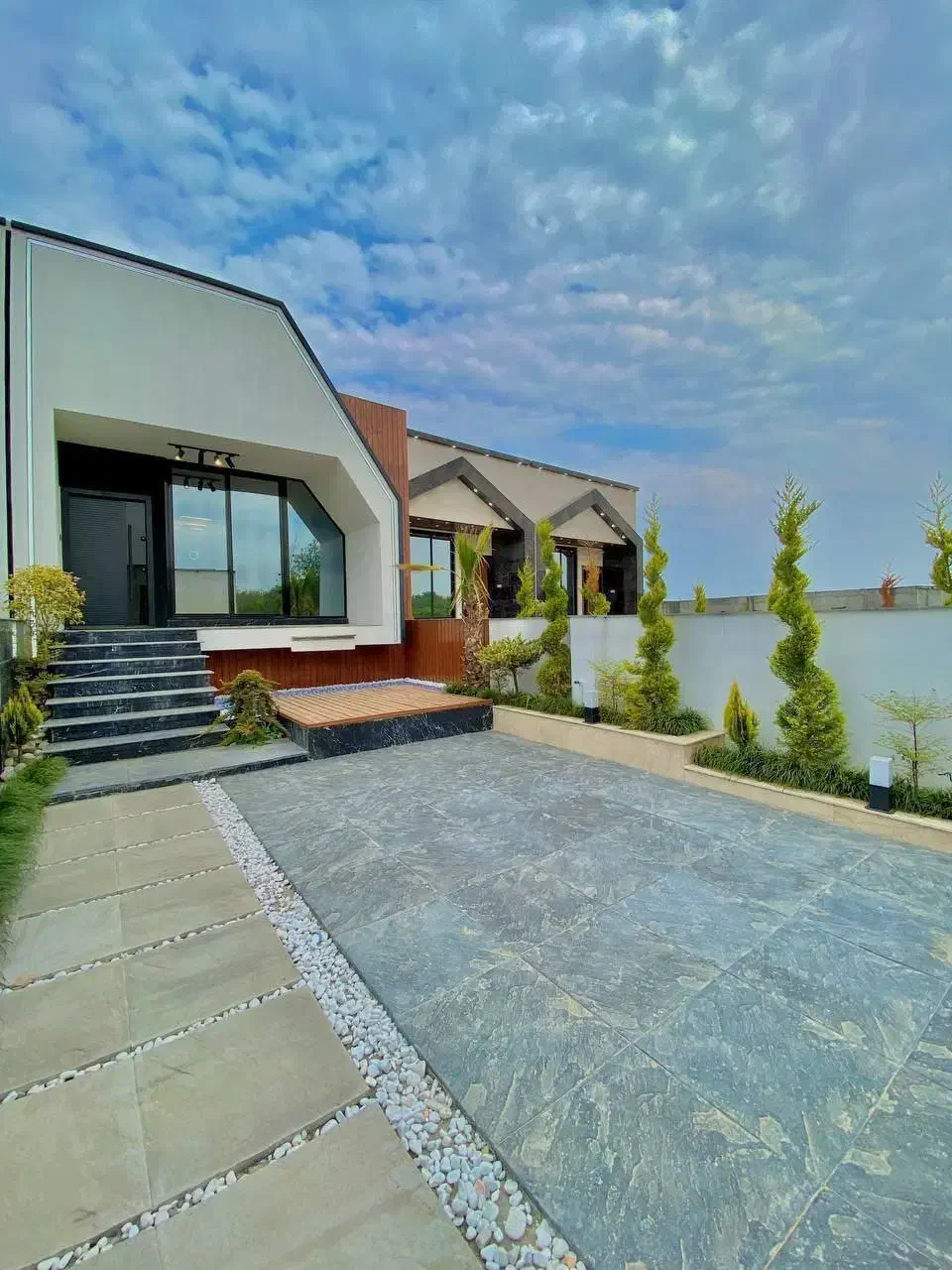 ویلا فلت مدرن طرح خاص شهرکی مناسب سکونت دائمی|فروش خانه و ویلا|نشتارود, |دیوار