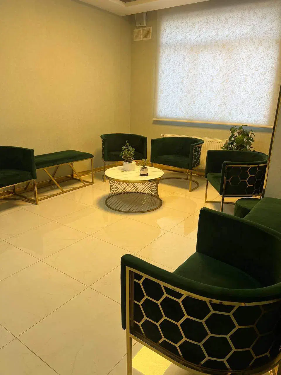 مبلمان لوکس و زیبا مناسب سالن های زیبایی و مطب|مبلمان اداری|کرج, عظیمیه|دیوار