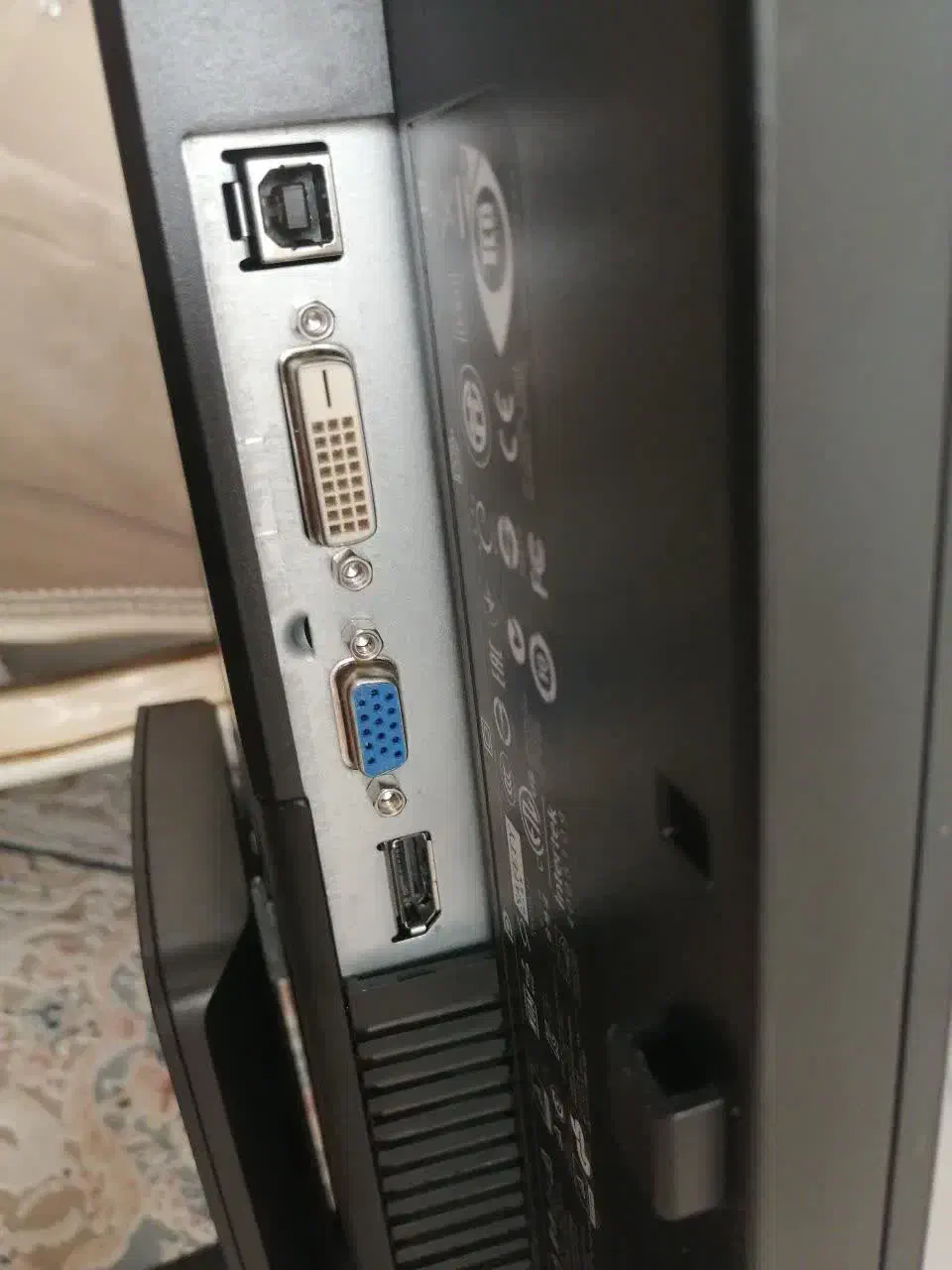 مانیتور 23 اینچ hp اصل آلمان|قطعات و لوازم جانبی رایانه|همدان, |دیوار