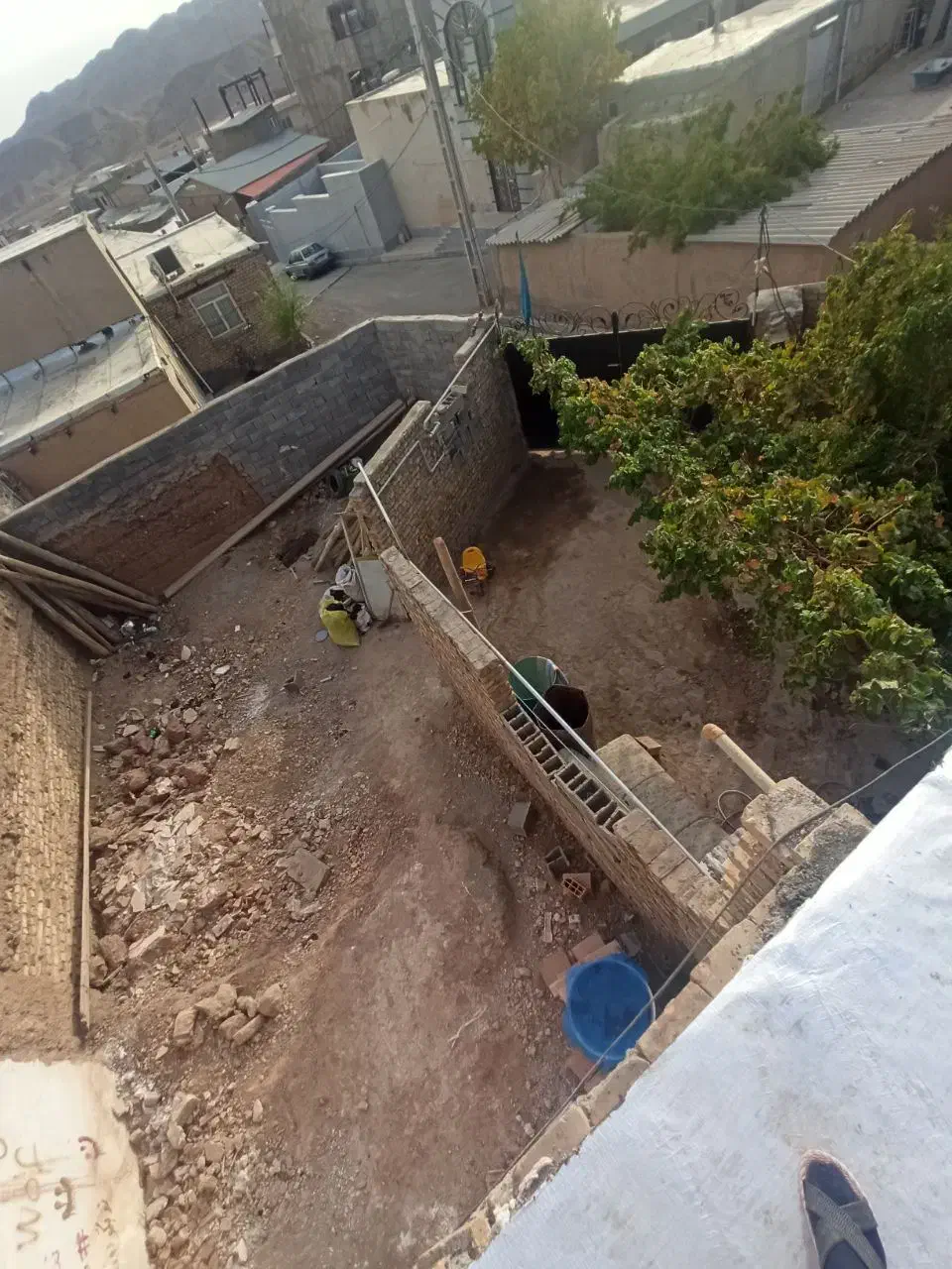 چهار دیواری حدود هفتاد تا هشتاد مترداخل بافت|فروش زمین و ملک کلنگی|پاکدشت, پارچین|دیوار