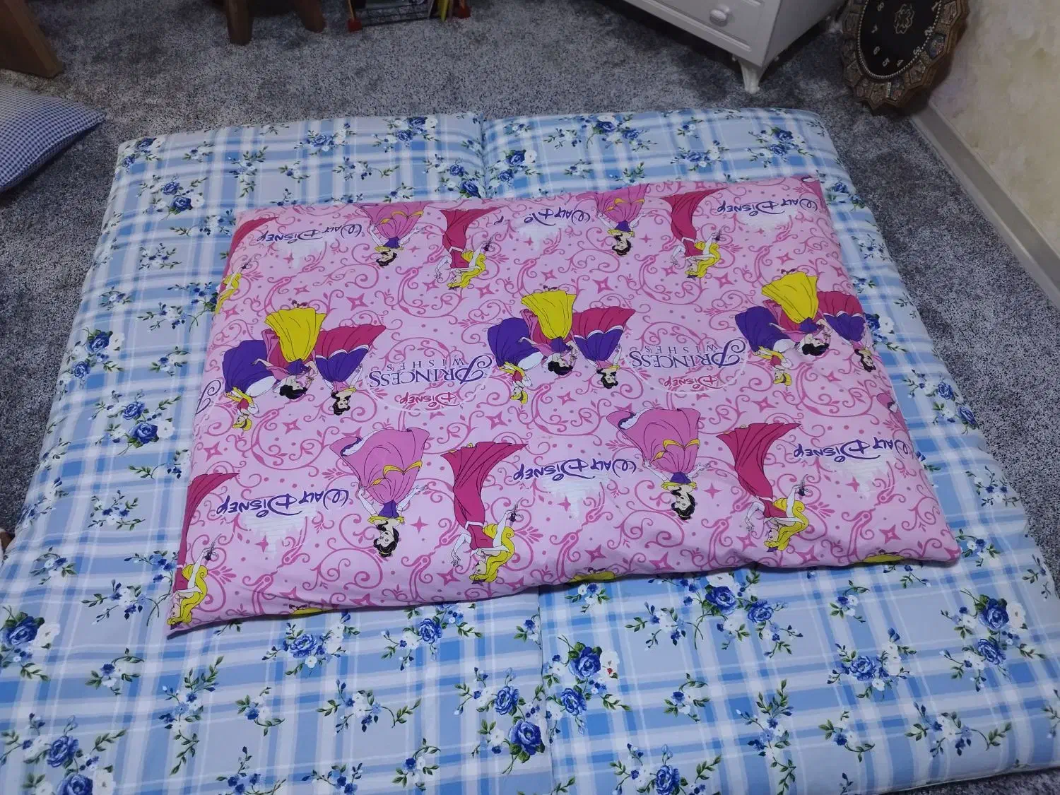 کالای خواب.نو .خیلی تمیز و مرتب|رختخواب، بالش، پتو|اشتهارد, |دیوار