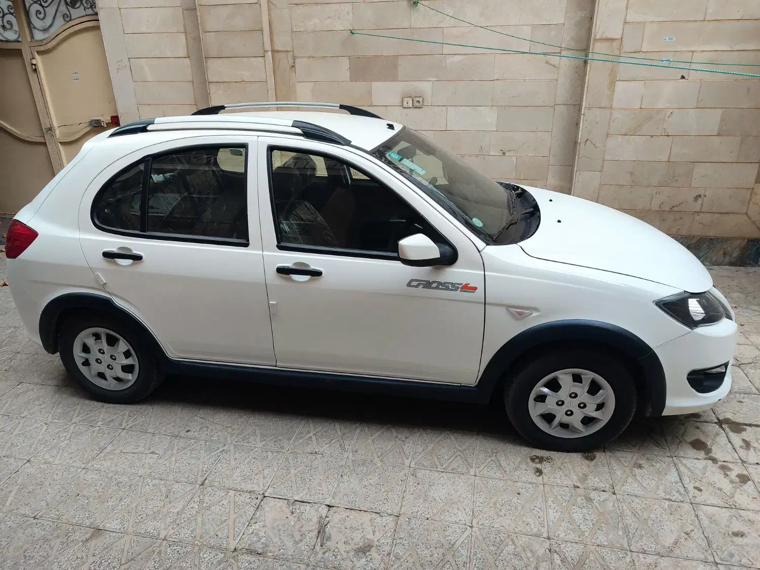 کوییک403|خودرو سواری و وانت|بروجرد, |دیوار