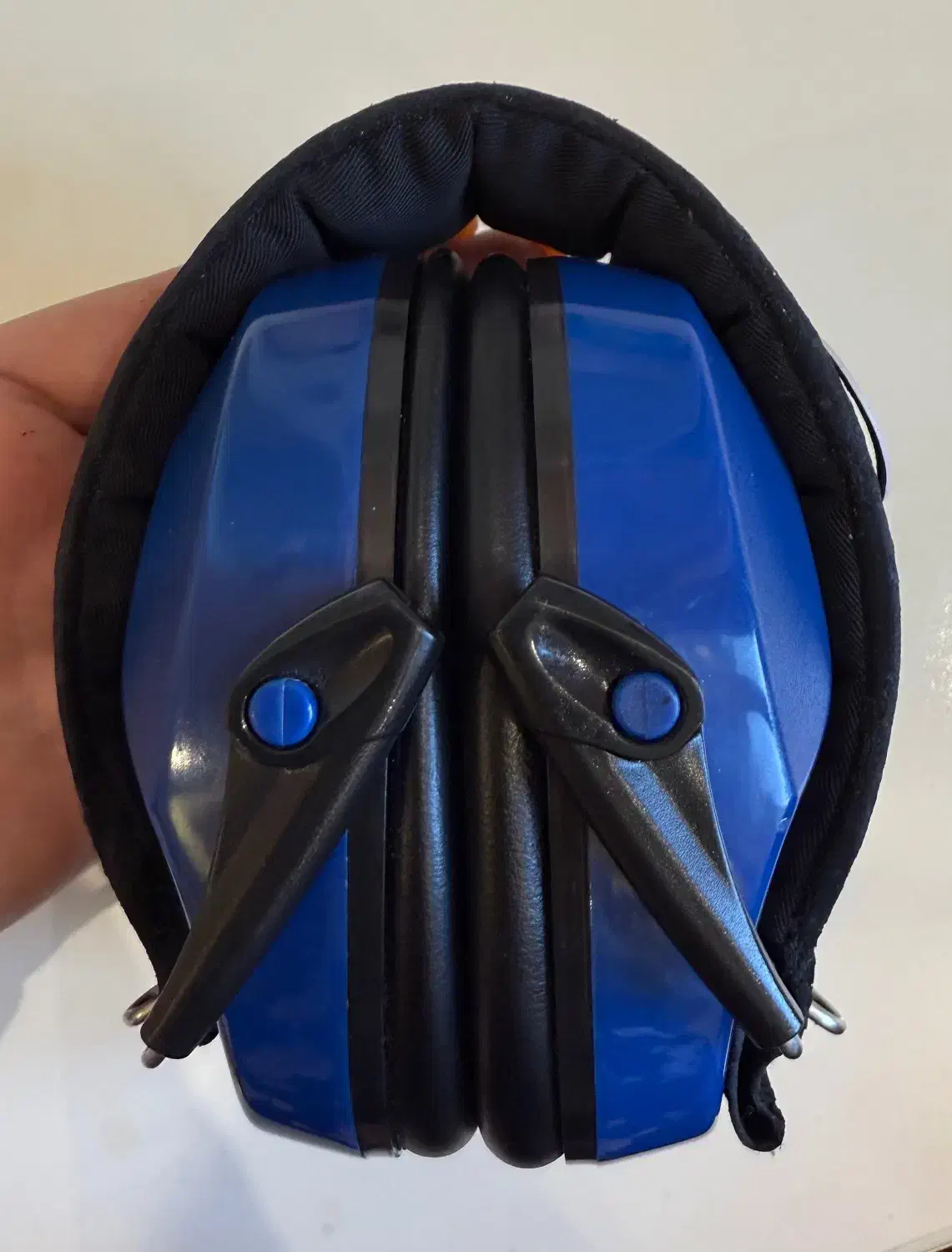 گوشگیر تیراندازی برتا|تجهیزات ورزشی|تهران, مجیدآباد|دیوار