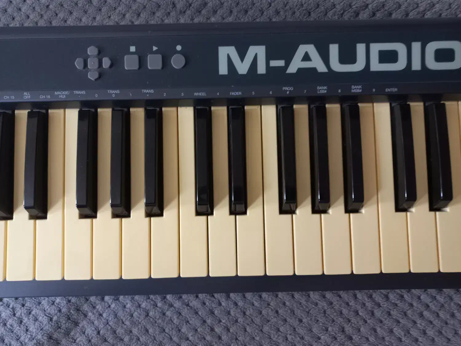 می دی کنترلر M-Audio Keystation 61|پیانو، کیبورد، آکاردئون|اراک, |دیوار