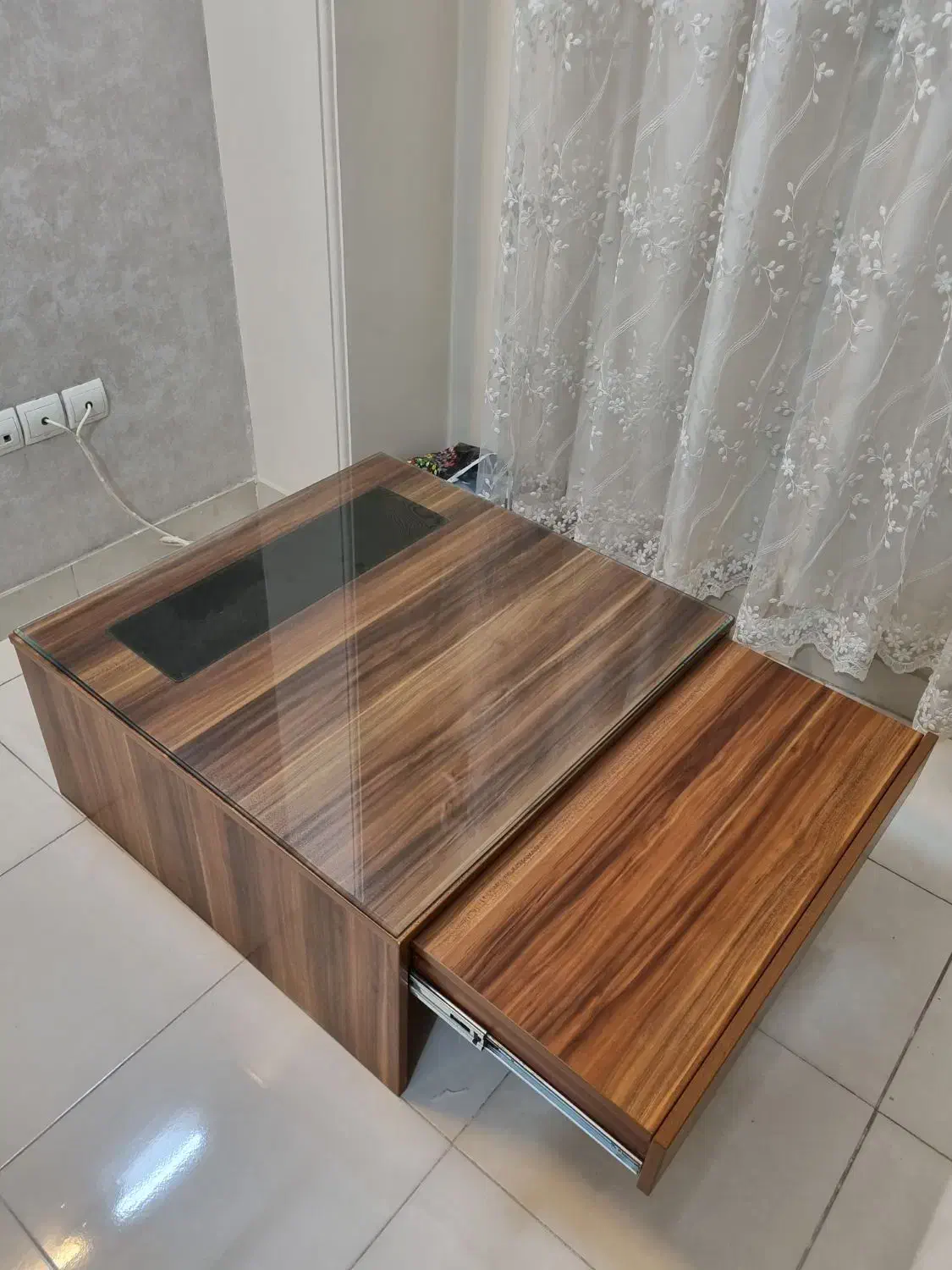 میز جلو مبلی MDF کشو دار|مبلمان خانگی و میز عسلی|اسلامشهر, باغ فیض|دیوار