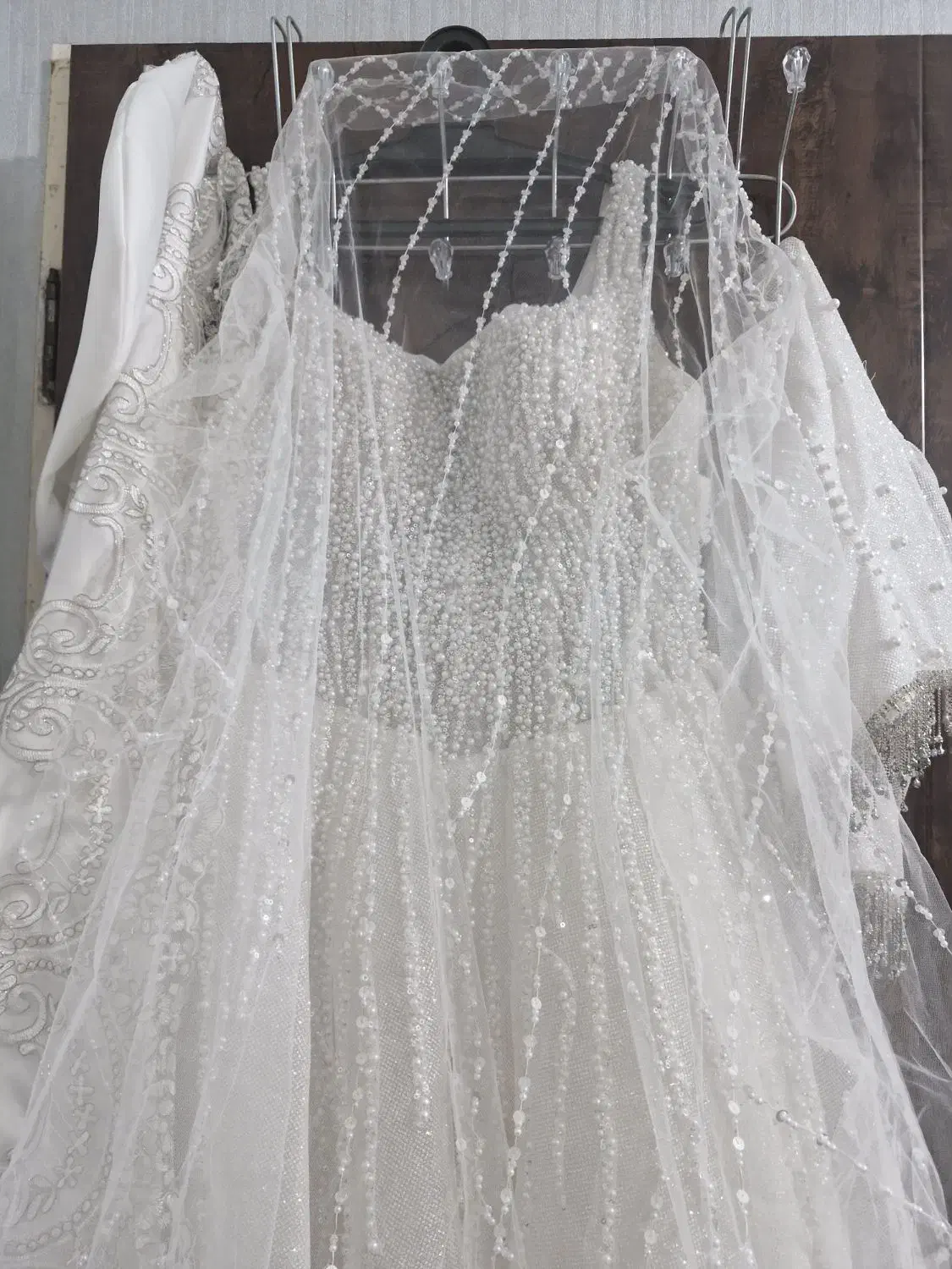 لباس عروس سایز ۳۸.۴۰.۴۲ به همراه تمام متعلقات|لباس|اراک, |دیوار