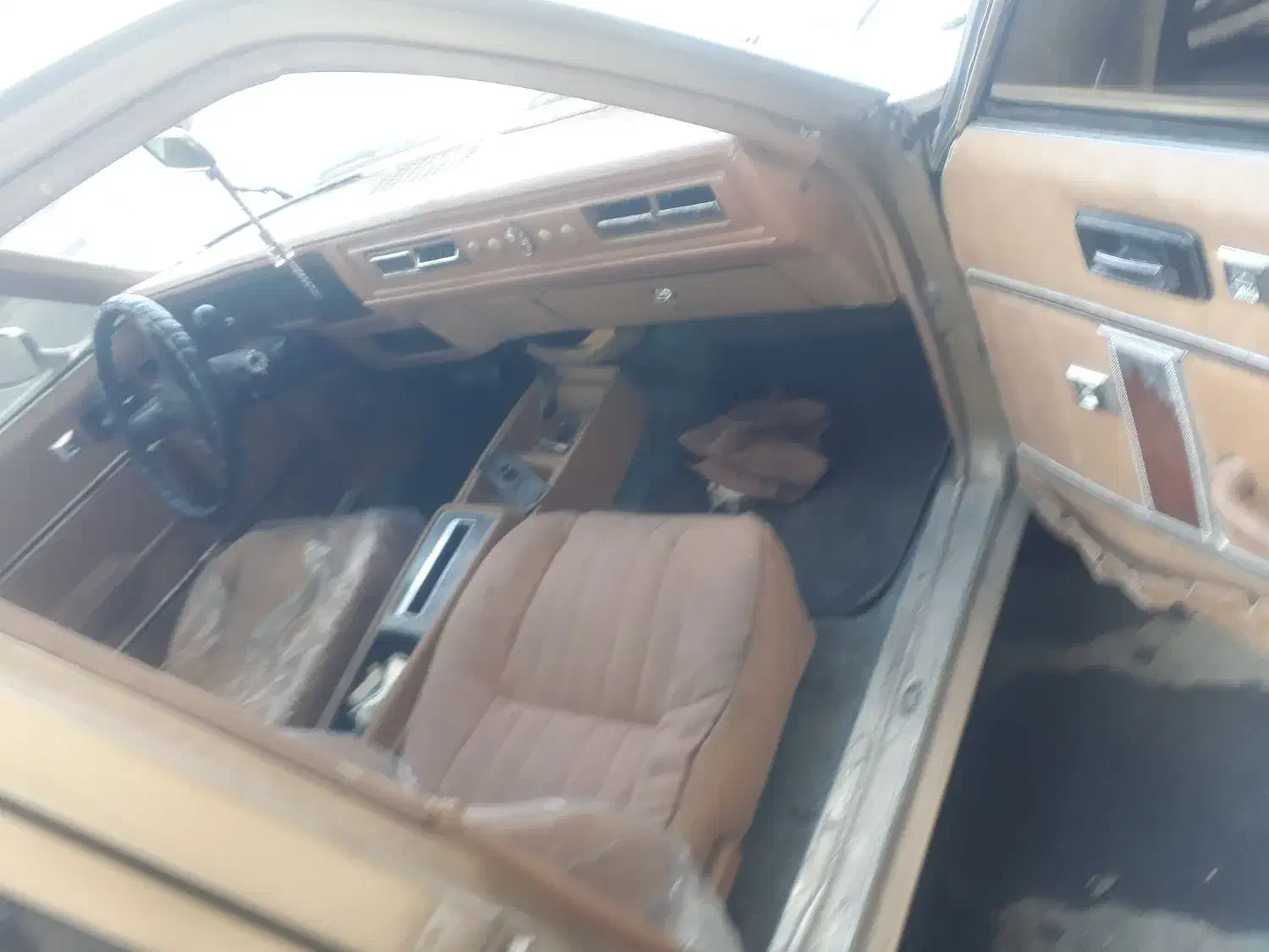 شورلت نوا|خودرو کلاسیک|تهران, بلورسازی|دیوار