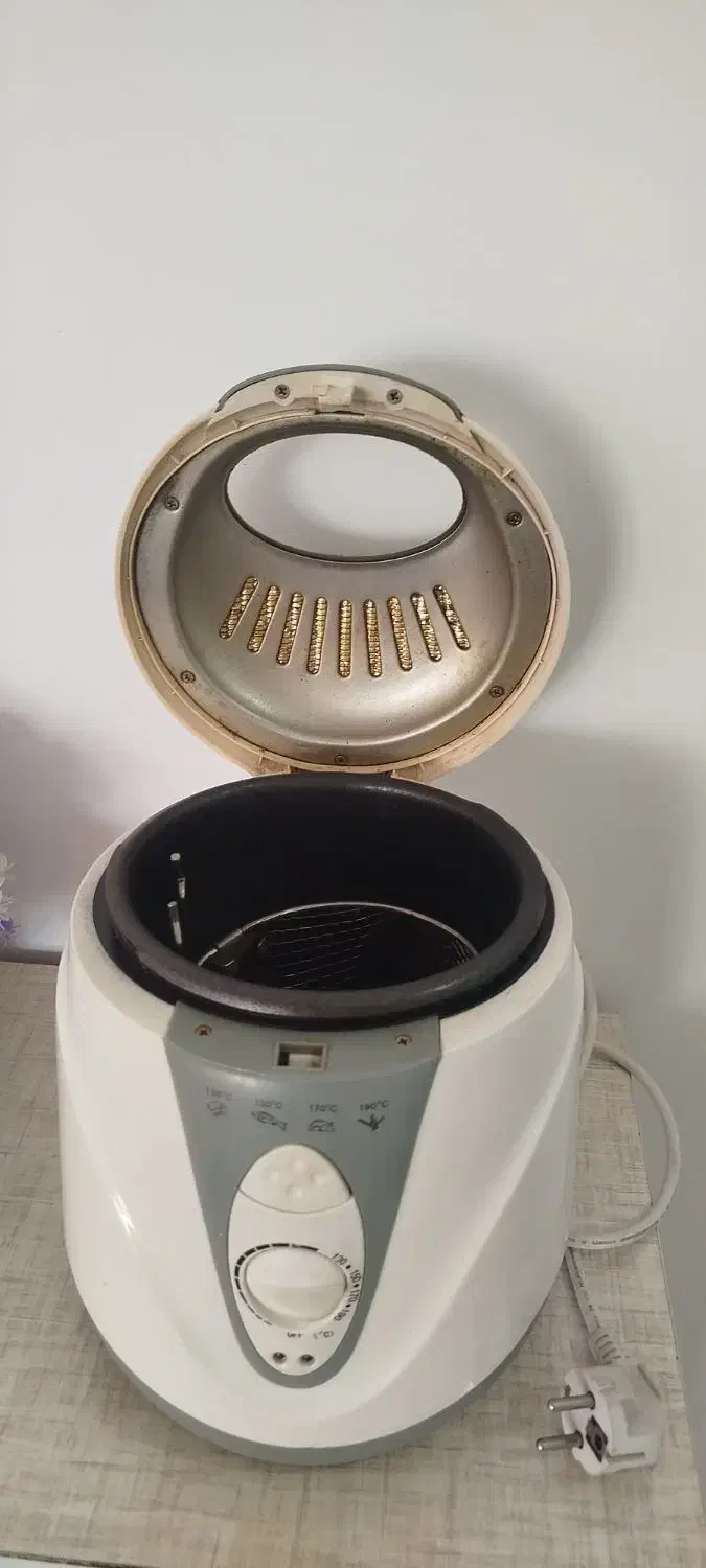 سرخ کن|اجاق گاز و لوازم برقی پخت‌وپز|رباط‌کریم, مسکن مهر آبشناسان|دیوار