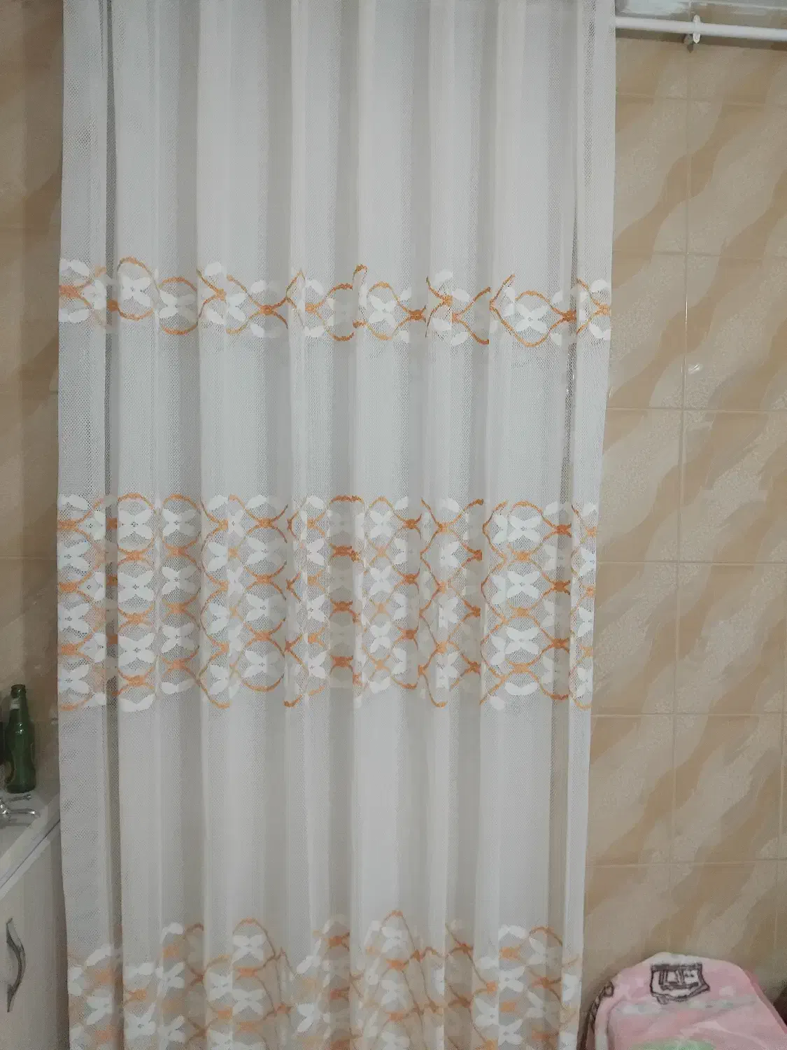 پرده نو|پرده، رانر، رومیزی|قروه, |دیوار