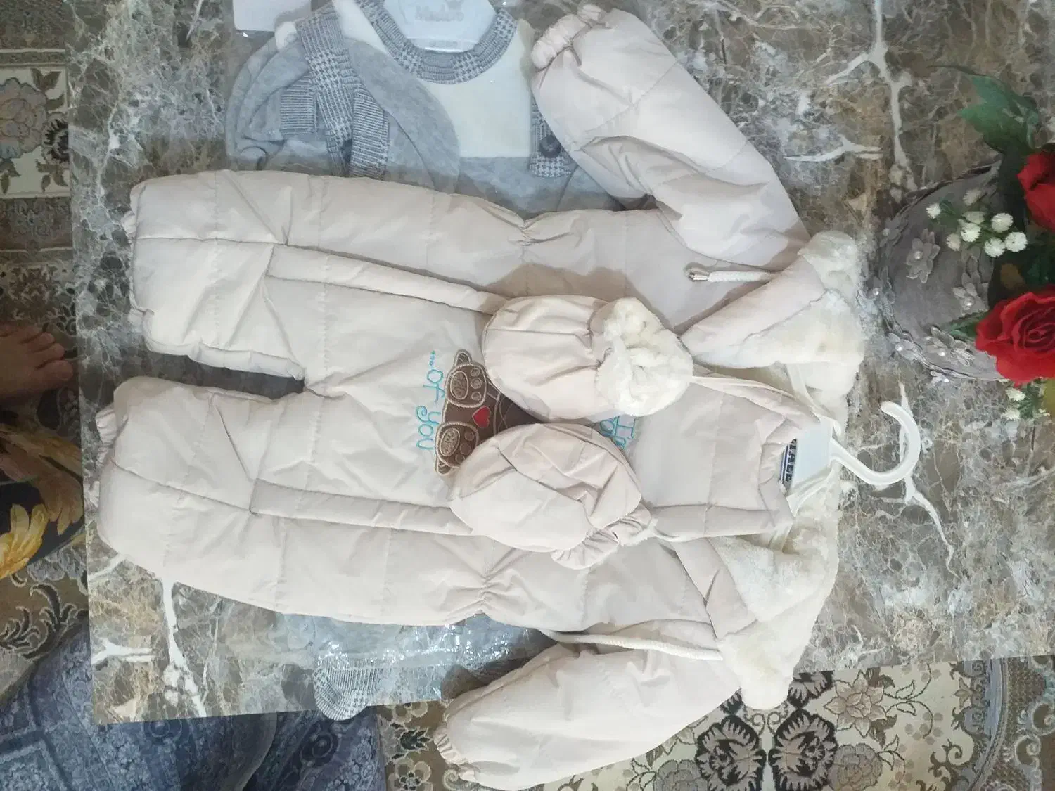 لباس بچه|کفش و لباس بچه|رباطکریم, نصیرشهر|دیوار