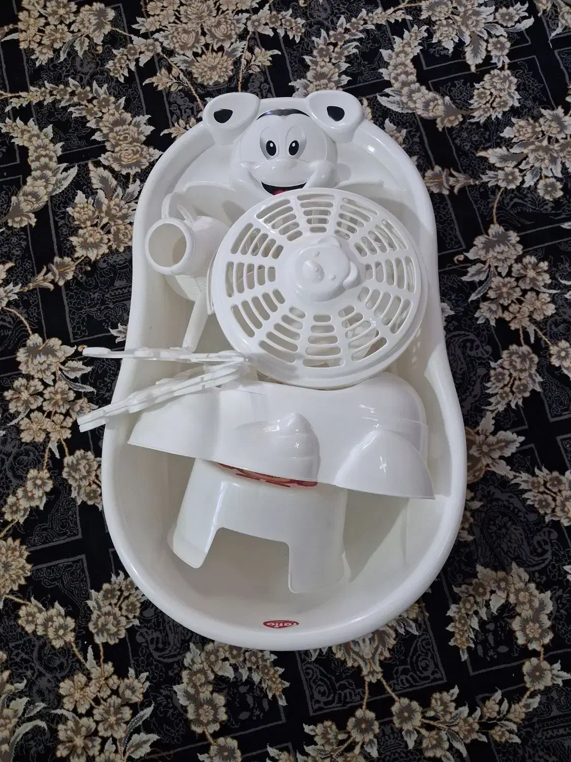 سرویس حمام  نوزاد|اسباب و اثاث بچه|کرج, حصار|دیوار