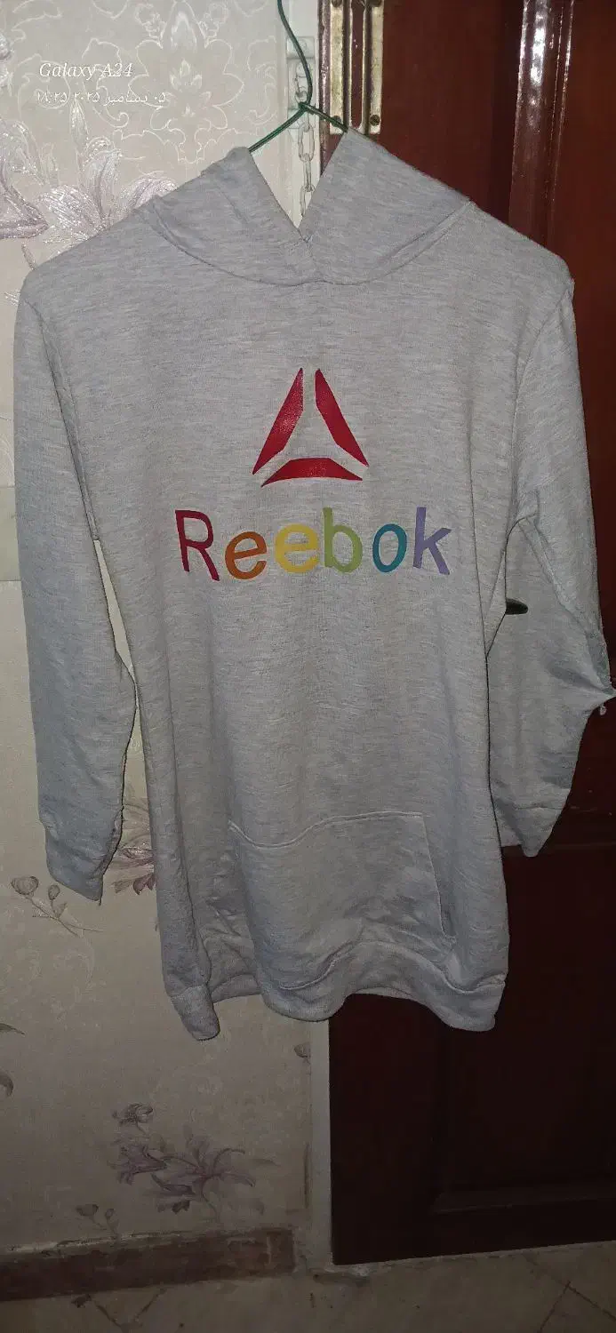 کاپشن و کت و لباس|لباس|پرند, فاز ۲|دیوار