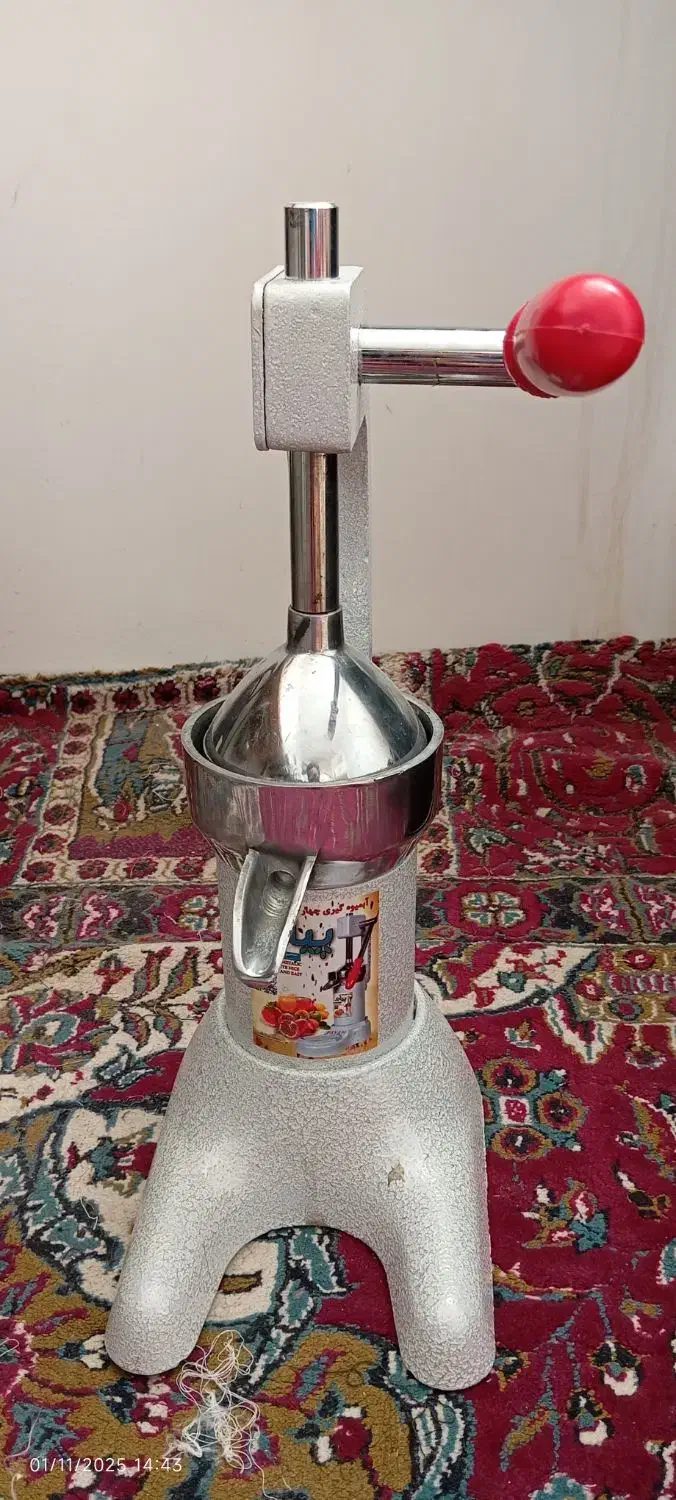 آبمیوه گیری دستی|آبمیوه‌گیر و آب‌مرکبات‌گیر|سبزوار, چهارراه فرودگاه|دیوار