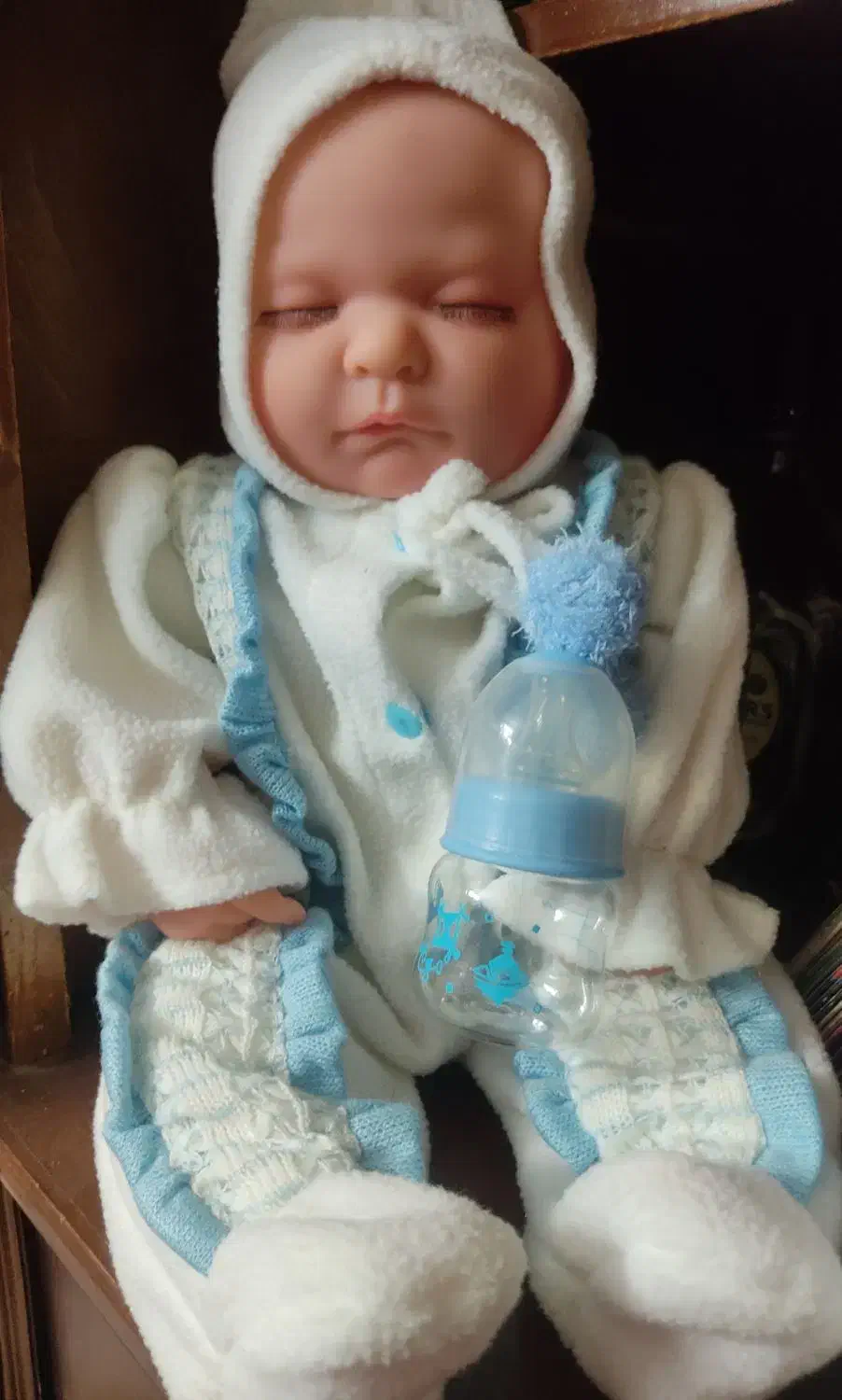 عروسک بچه|اسباب‌بازی بچه|لاهیجان, کوی خزر|دیوار