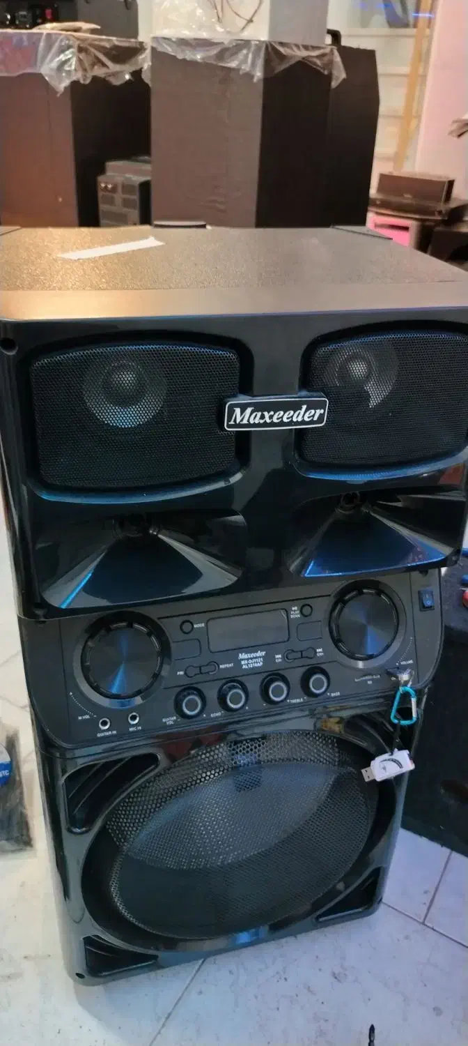 اسپیکر ((ساخت و تعمیرات اسپیکر دوقلو  و چمدانی))|سیستم صوتی خانگی|اصفهان, شهرک میلاد|دیوار