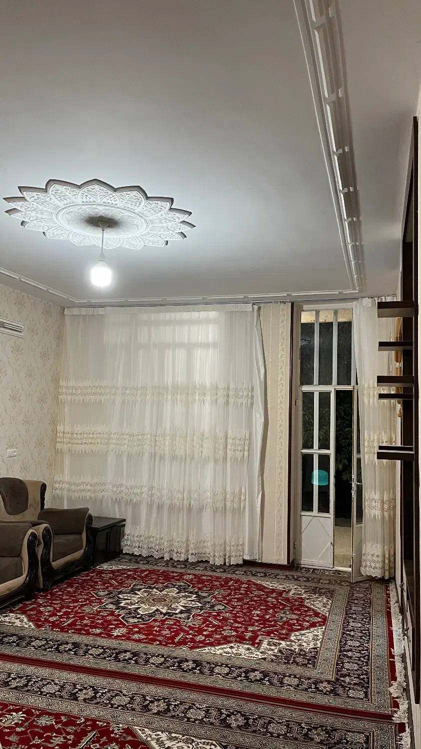 خانه ویلایی مبله|اجارهٔ کوتاه‌مدت آپارتمان و سوئیت|اقلید, |دیوار