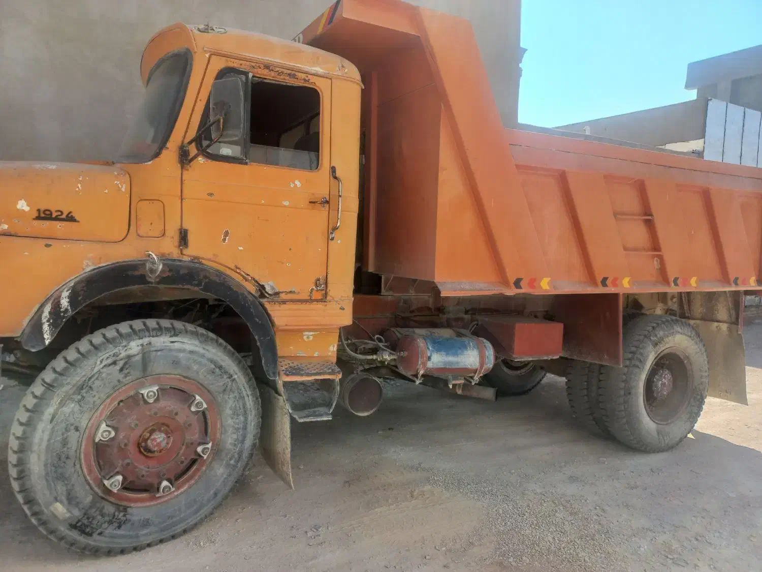 بنز تک کمپرسی اوراقی|خودرو سنگین|کازرون, |دیوار