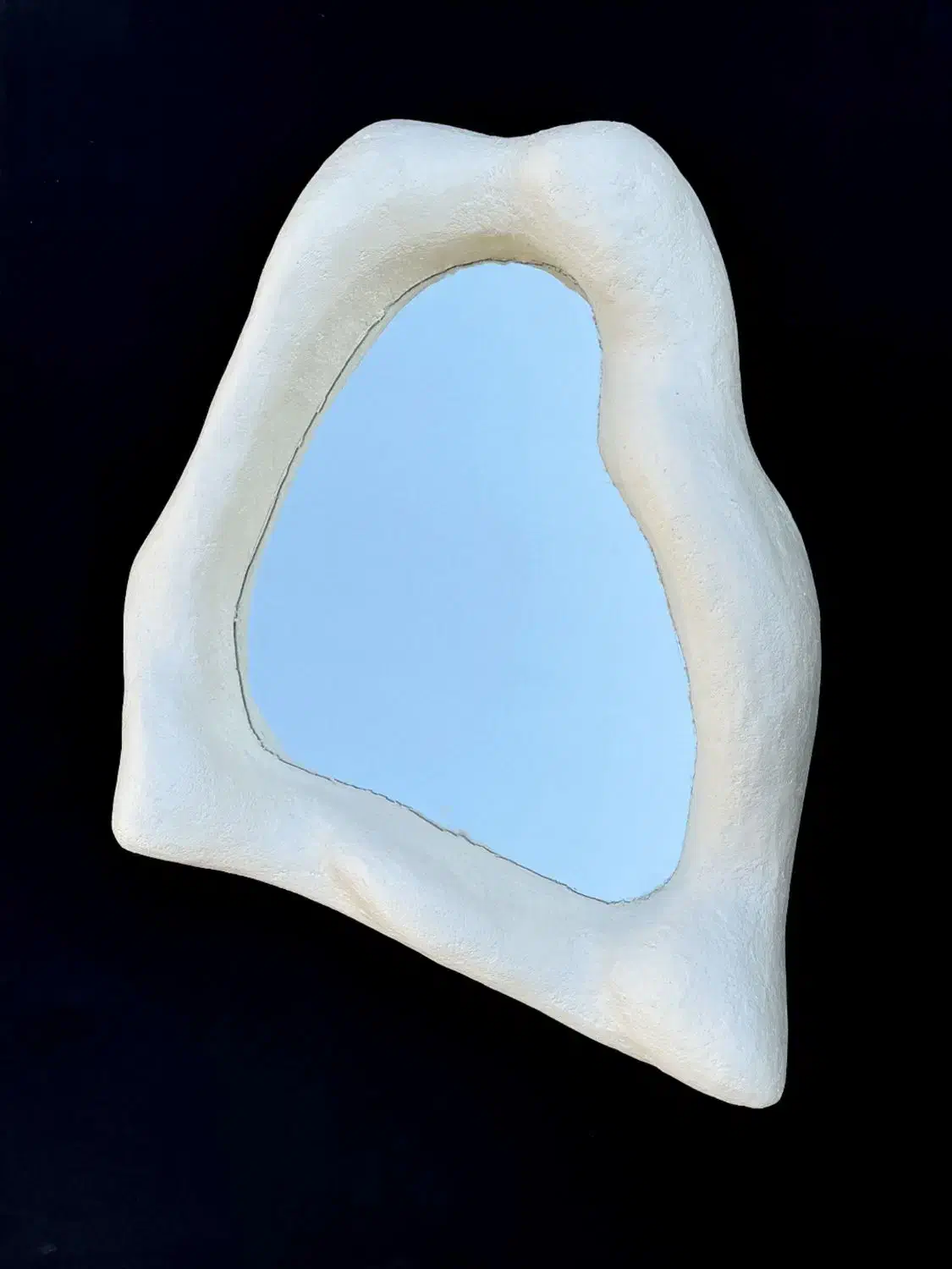 آینه|آینه|اسلام‌شهر, زرافشان|دیوار