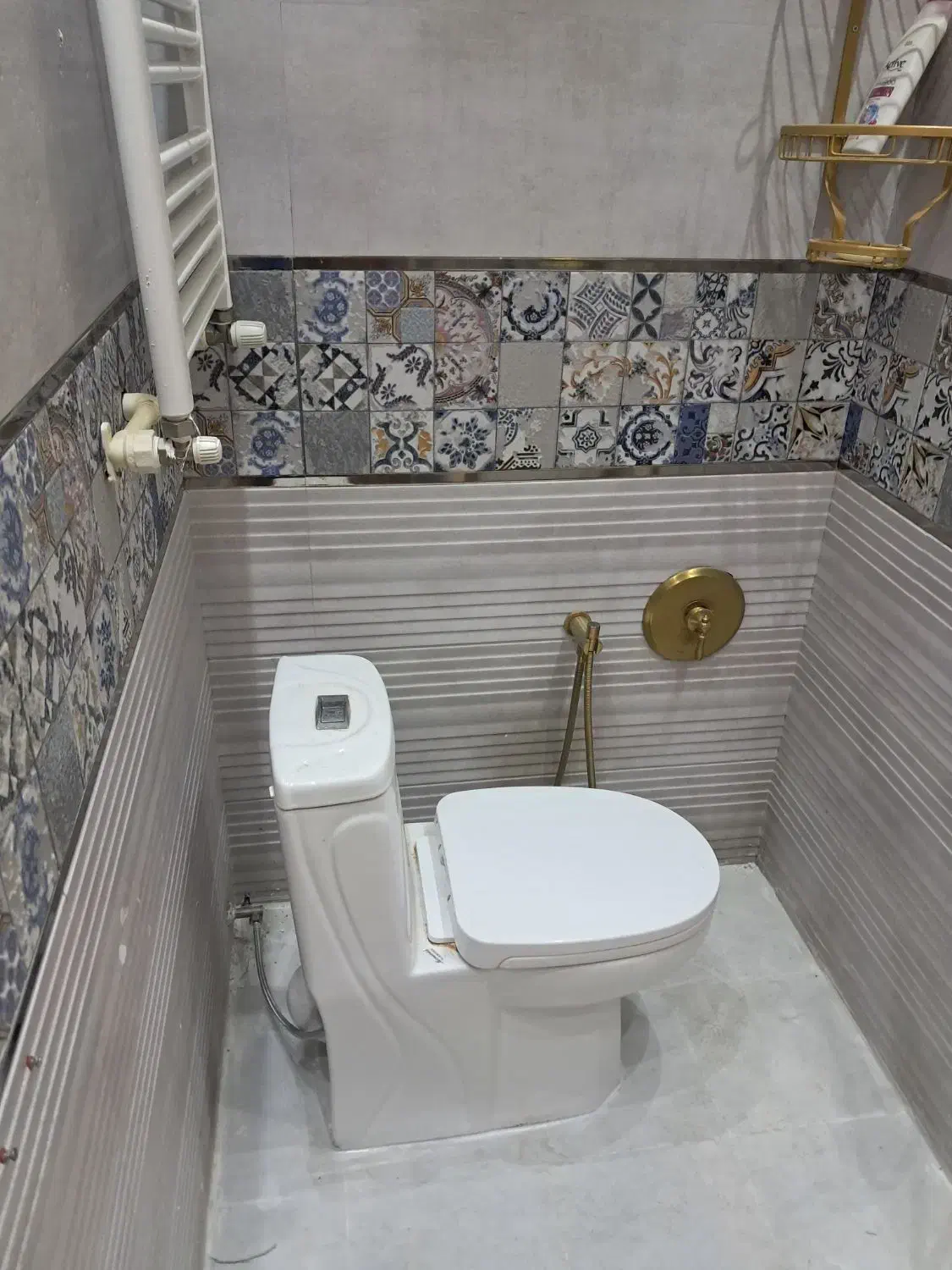 تاسیسات و اب برق فاضلاب|خدمات پیشه و مهارت|آبسرد, |دیوار