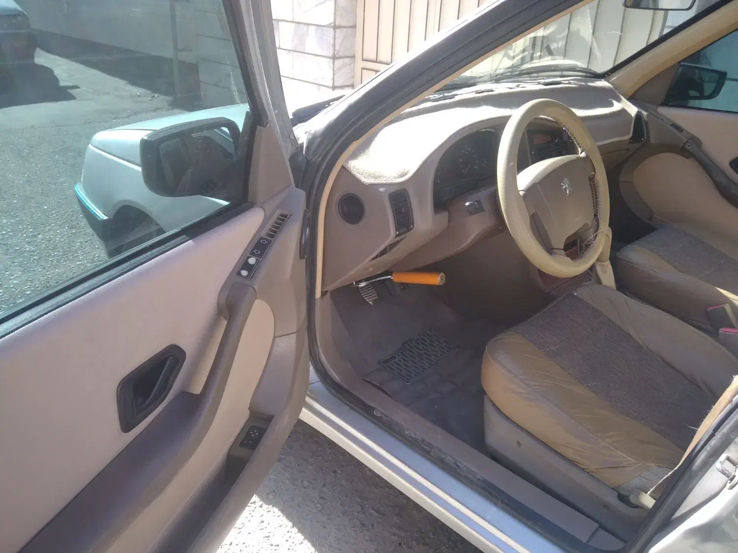 پژو ۴۰۵|خودرو سواری و وانت|قروه, |دیوار