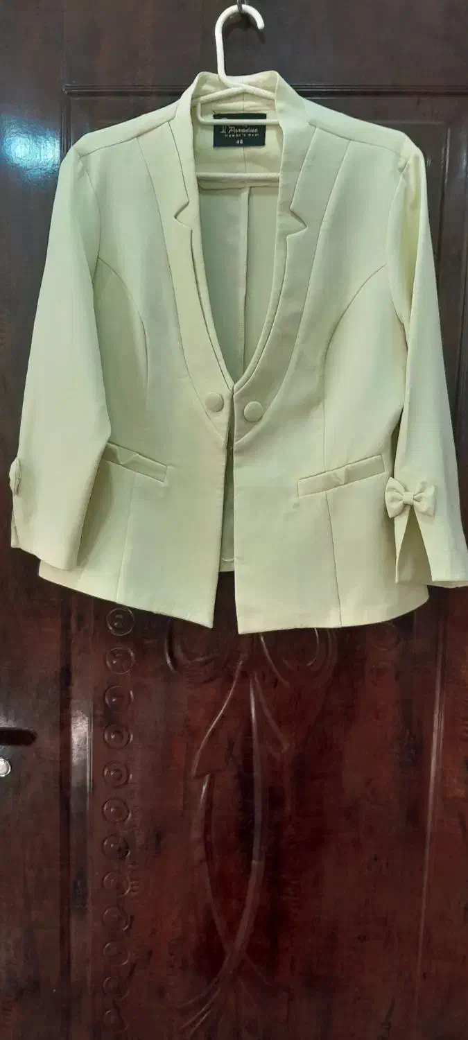 کت زنانه|لباس|بافق, |دیوار