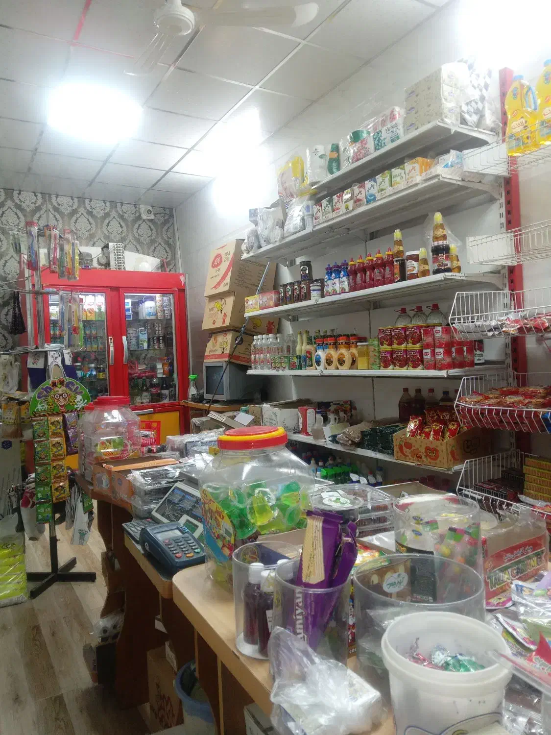 واگذاری سوپر مارکت با کل اجناس|فروشگاه و مغازه|قم, شهرک امام حسین|دیوار