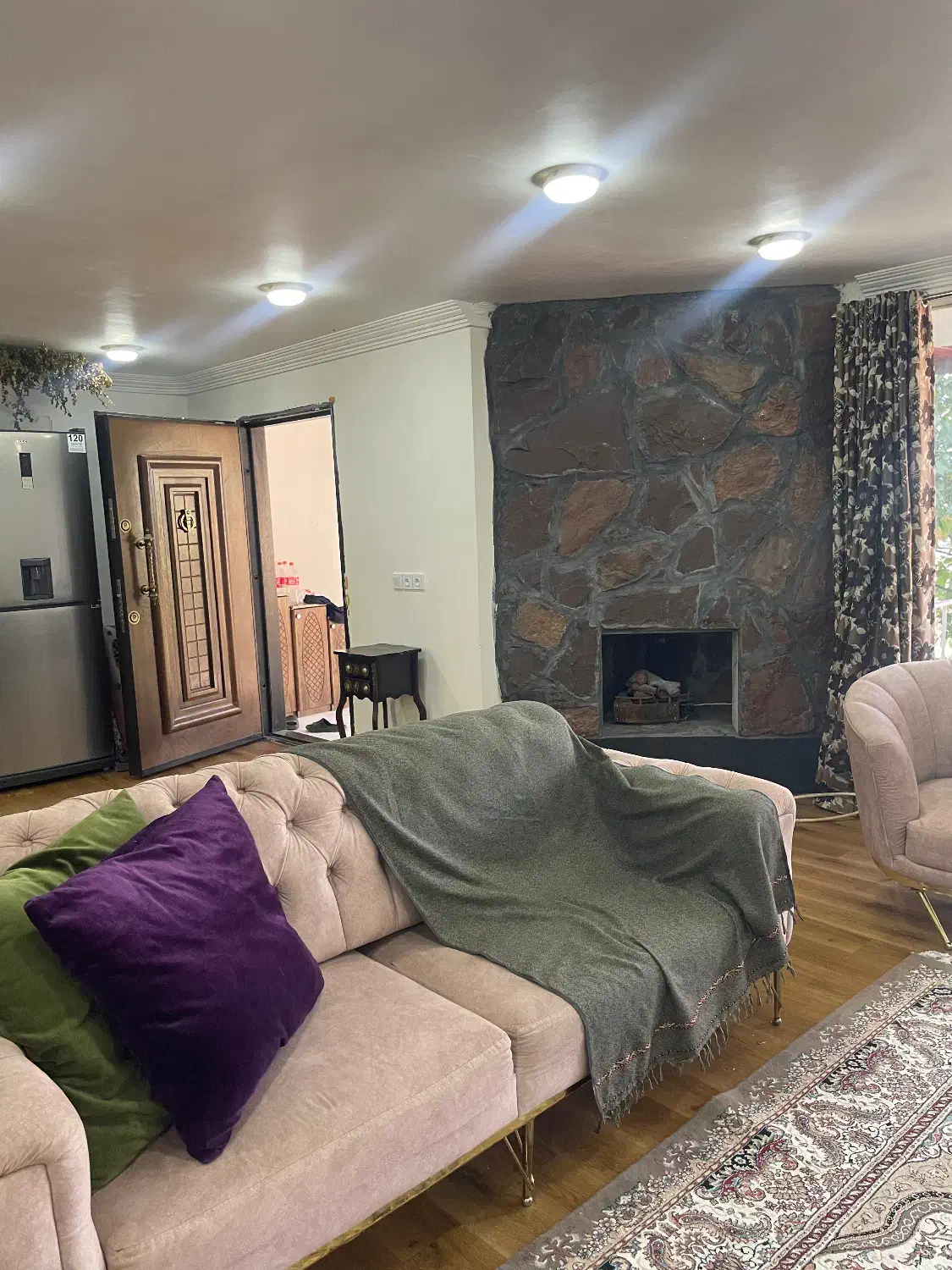 ویلا با ویو ابدی|اجارهٔ کوتاهمدت ویلا و باغ|فاضل آباد, |دیوار