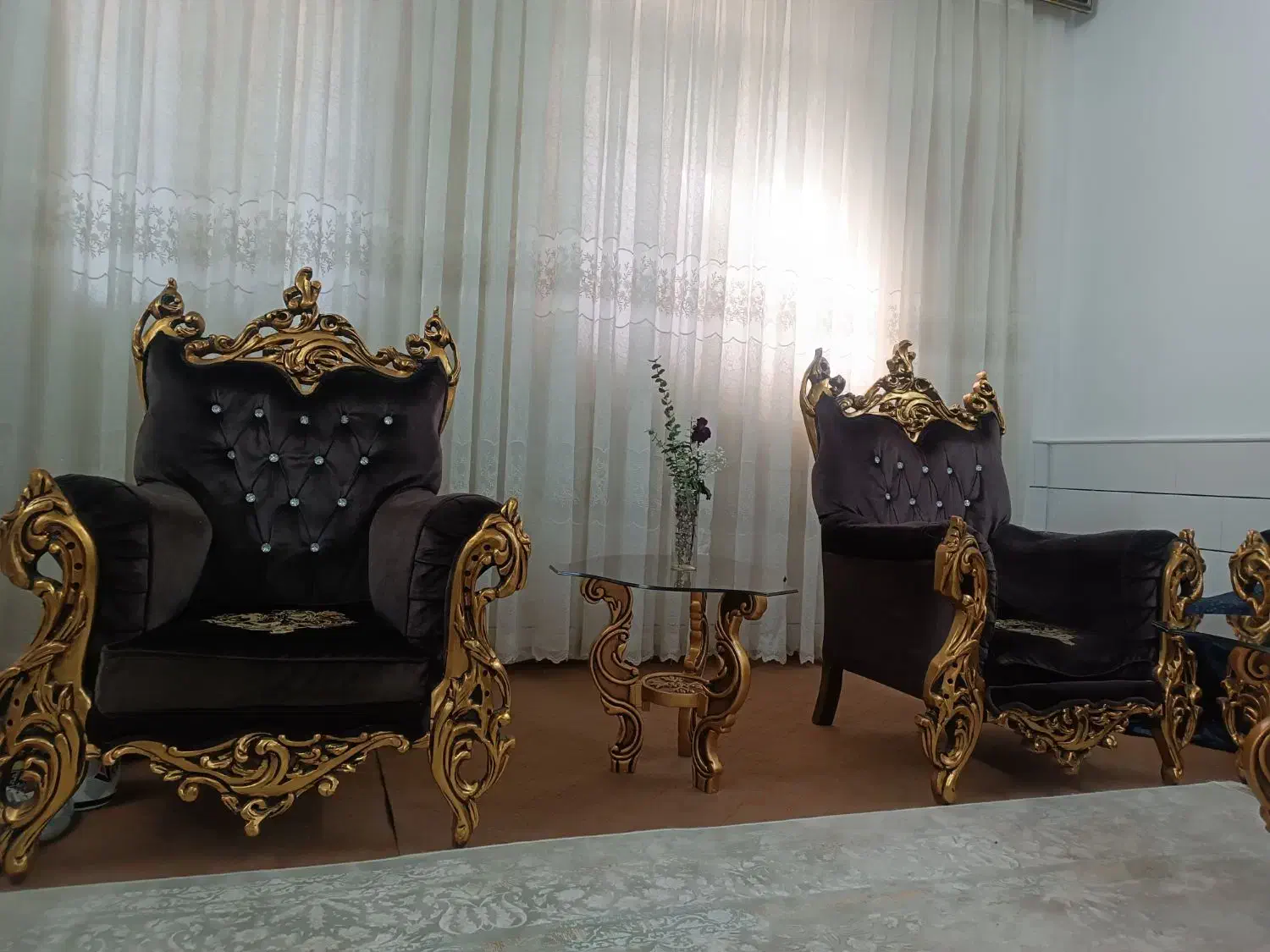 مبل ۷نفره|مبلمان خانگی و میز عسلی|قم, شاه ابراهیم|دیوار