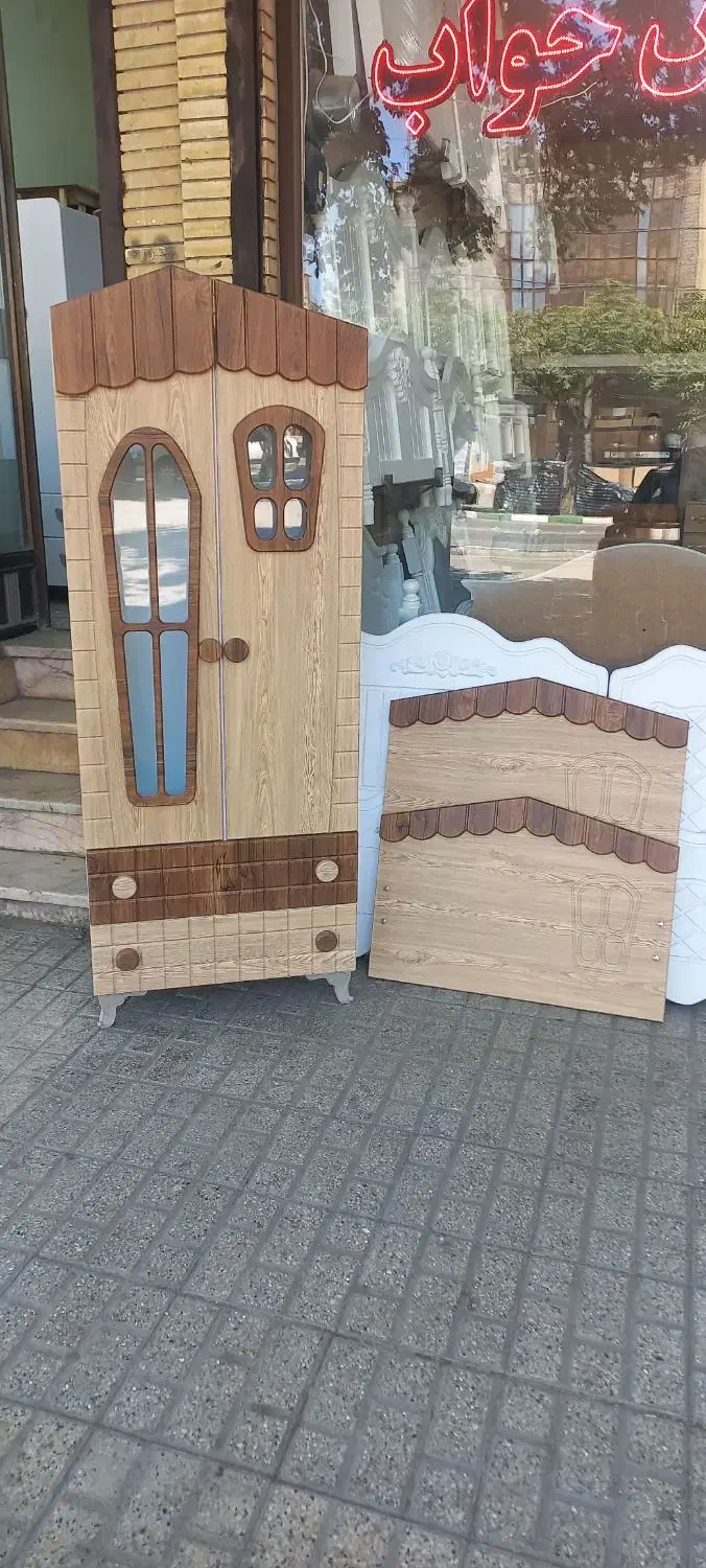 کمد کلبه و تخت نوزاد|اسباب و اثاث بچه|مشهد, مصلی (کارمندان اول)|دیوار