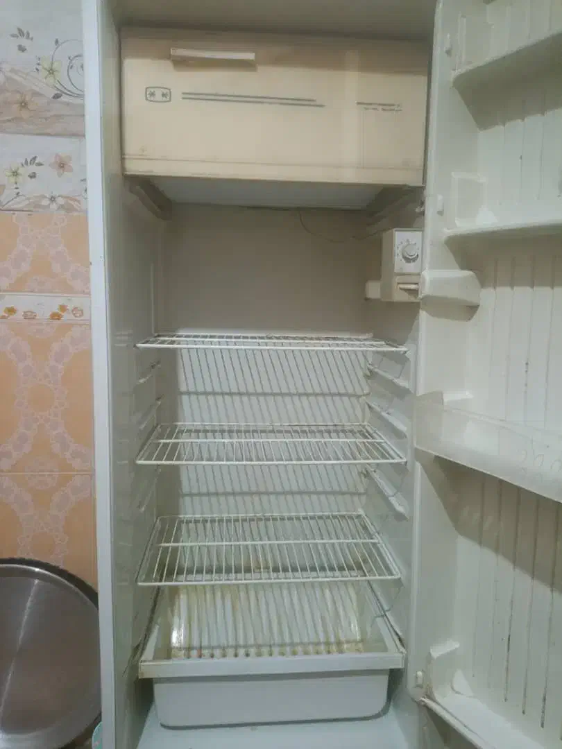 یخچال|یخچال و فریزر|زهک, |دیوار