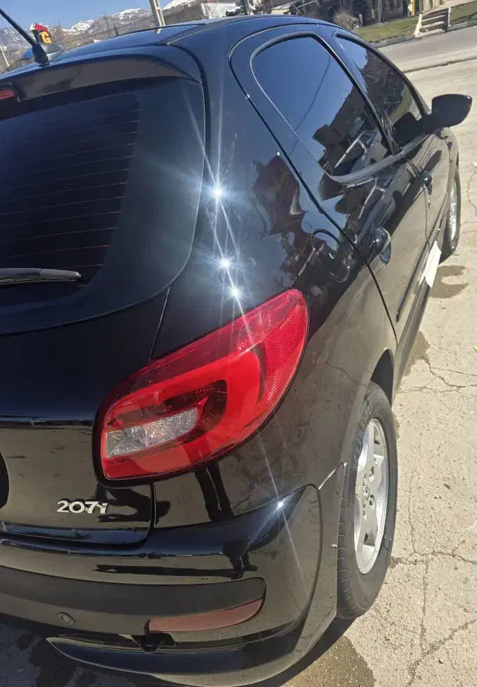 ۲۰۷ مدل ۱۴۰۴|خودرو سواری و وانت|یاسوج, |دیوار