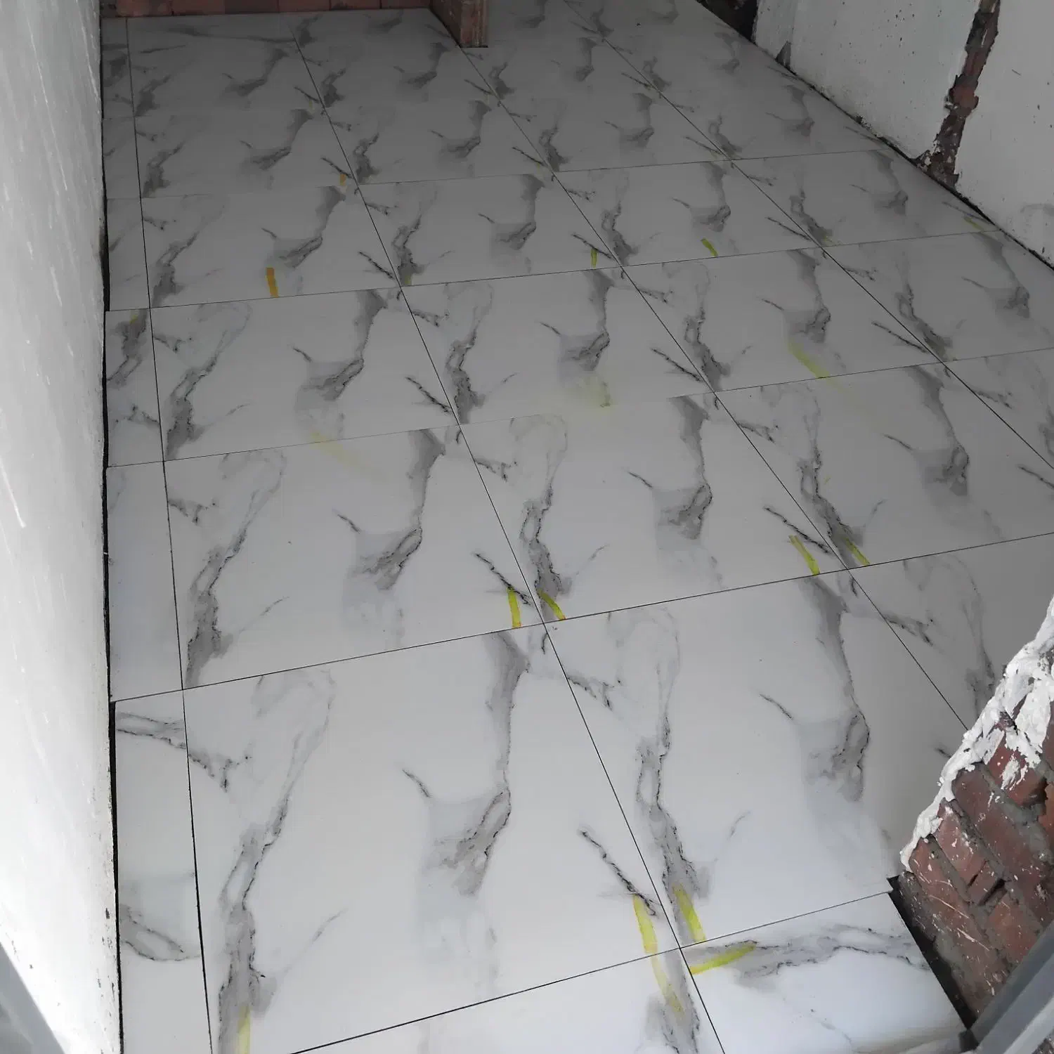 اجرای تخصصی کاشی سرامیک و اسلب|خدمات پیشه و مهارت|جیرفت, |دیوار