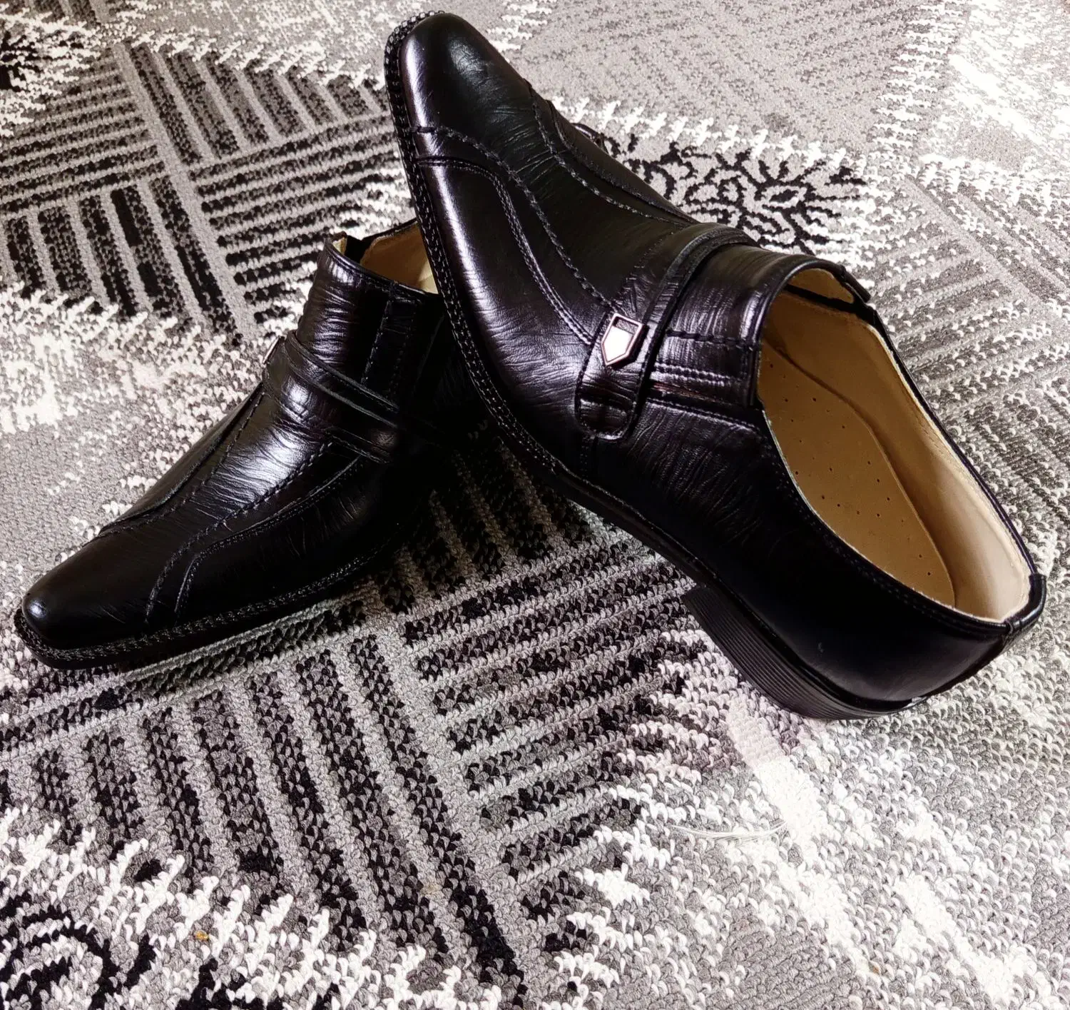 کفش چرم 40|کیف، کفش، کمربند|بروجرد, |دیوار