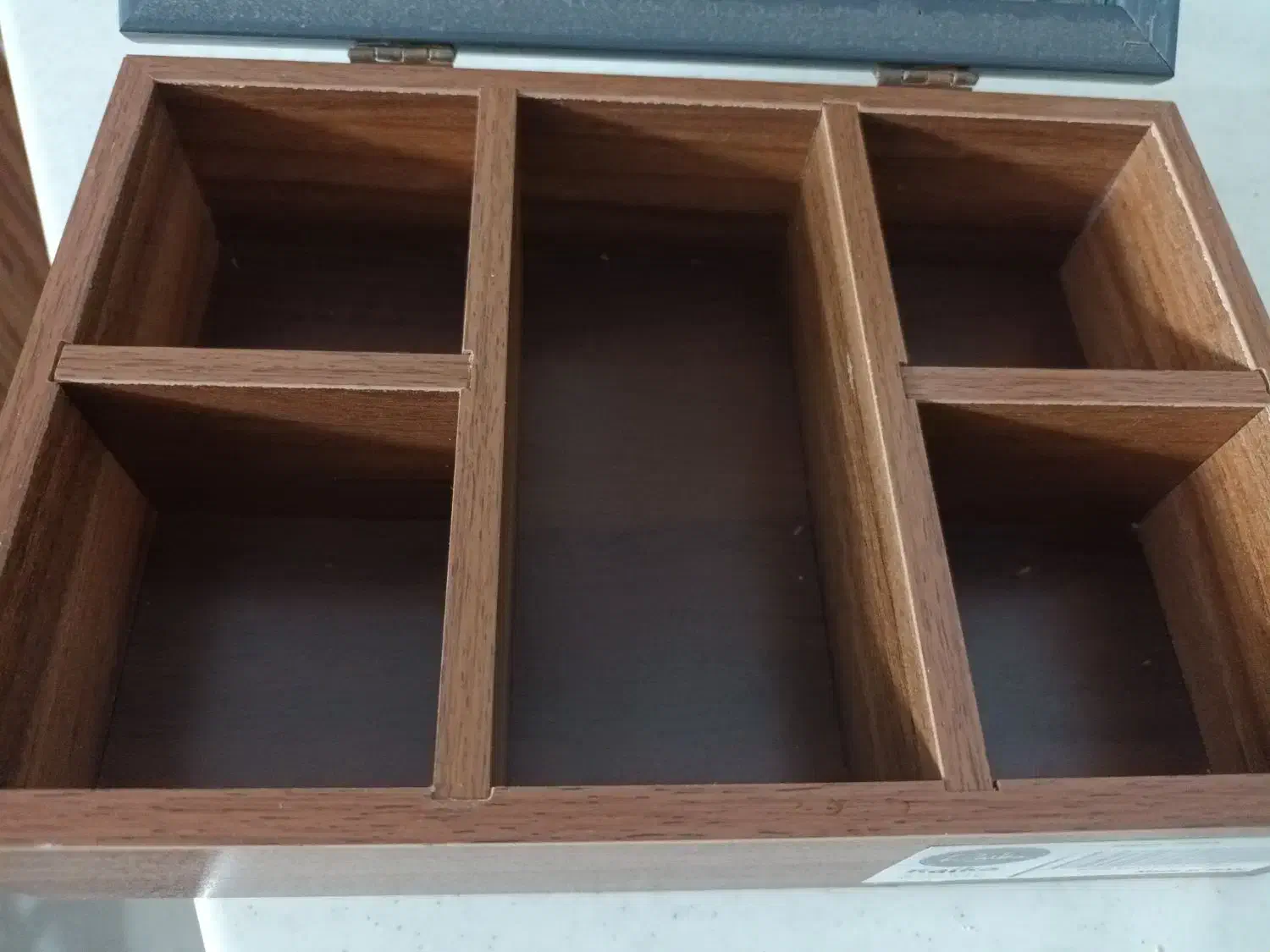 اردو کاراصفهان تی بگ چوبی شکلات خوری شکلات خوری|صنایع دستی و سایر لوازم تزئینی|مشهد, رستگار|دیوار