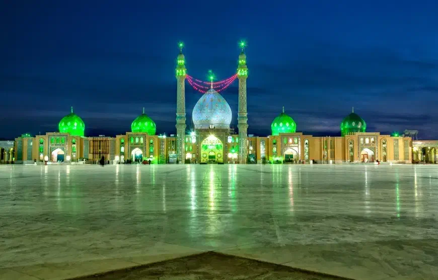 زمین جمکران|فروش زمین و ملک کلنگی|قم, دروازه چوبی|دیوار