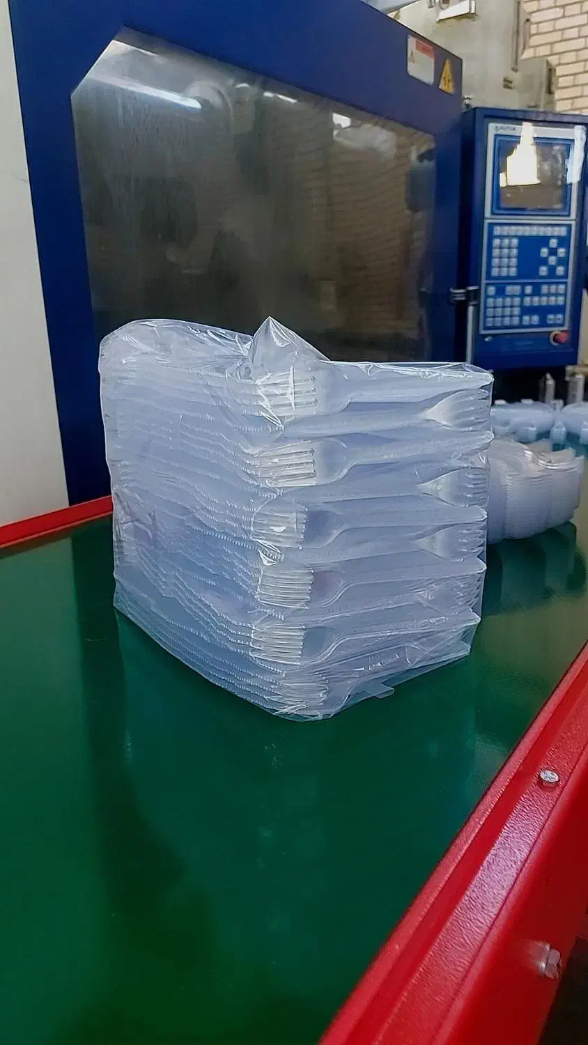 نیروی اقا جهت کار در بسته بندی|استخدام صنعتی، فنی، مهندسی|رباط‌کریم, شهرک صنعتی پرند|دیوار