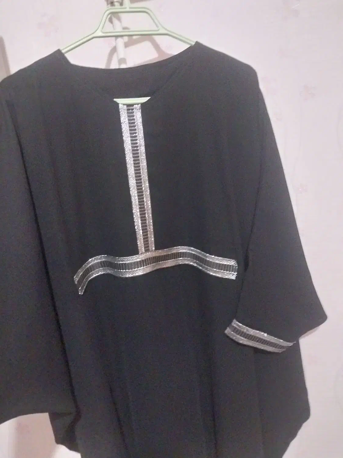 عبای مجلسی|لباس|بهبهان, |دیوار