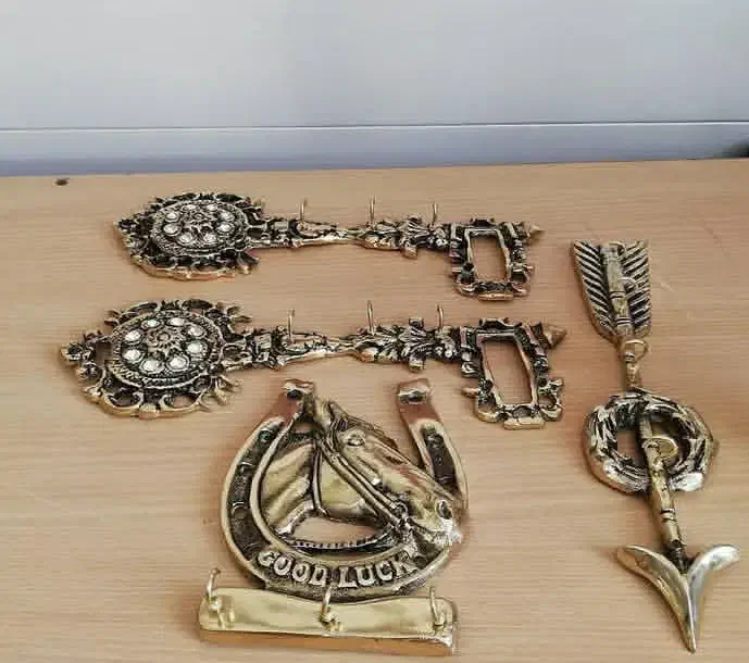 جا کلیدی برنجی|کلکسیون اشیاء عتیقه|خنداب, |دیوار