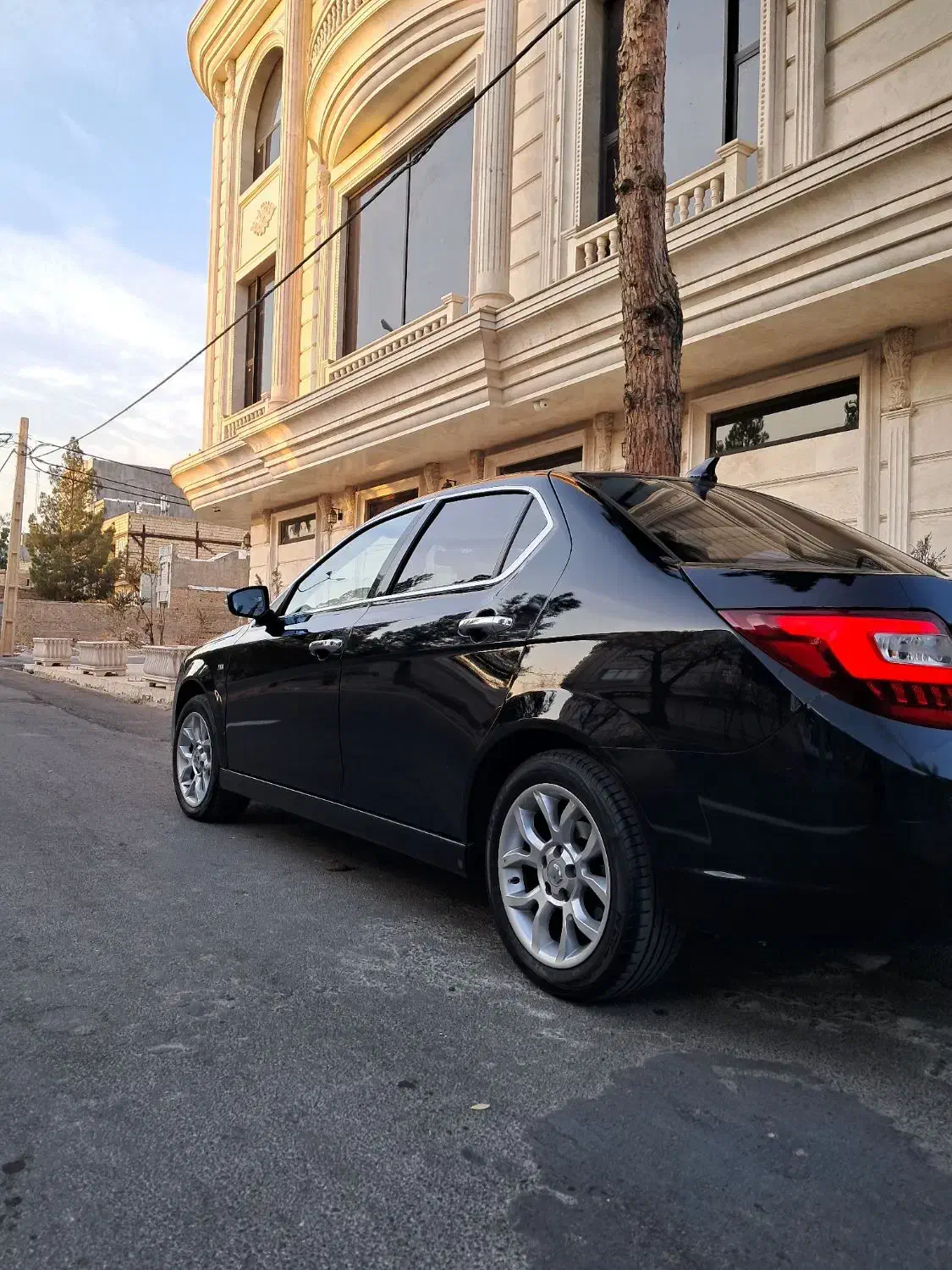 دنا پلاس توربو اتومات تک برگ سند استثنایی|خودرو سواری و وانت|قزوین, |دیوار