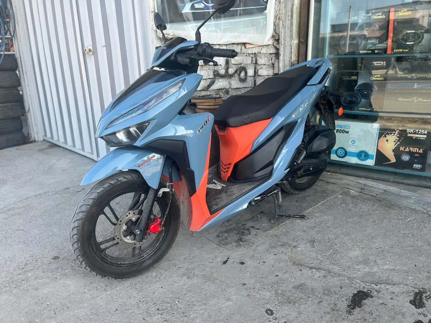 کلیک (1401)|موتورسیکلت|ساری, |دیوار