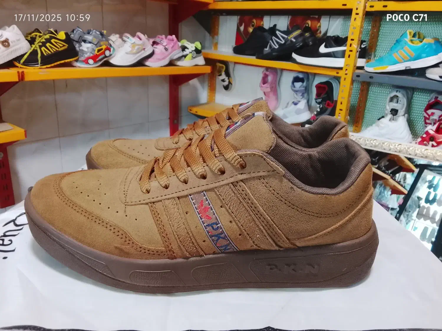 کفش کار و کوهنوردی چرم درجه۱|کیف، کفش، کمربند|کامیاران, |دیوار